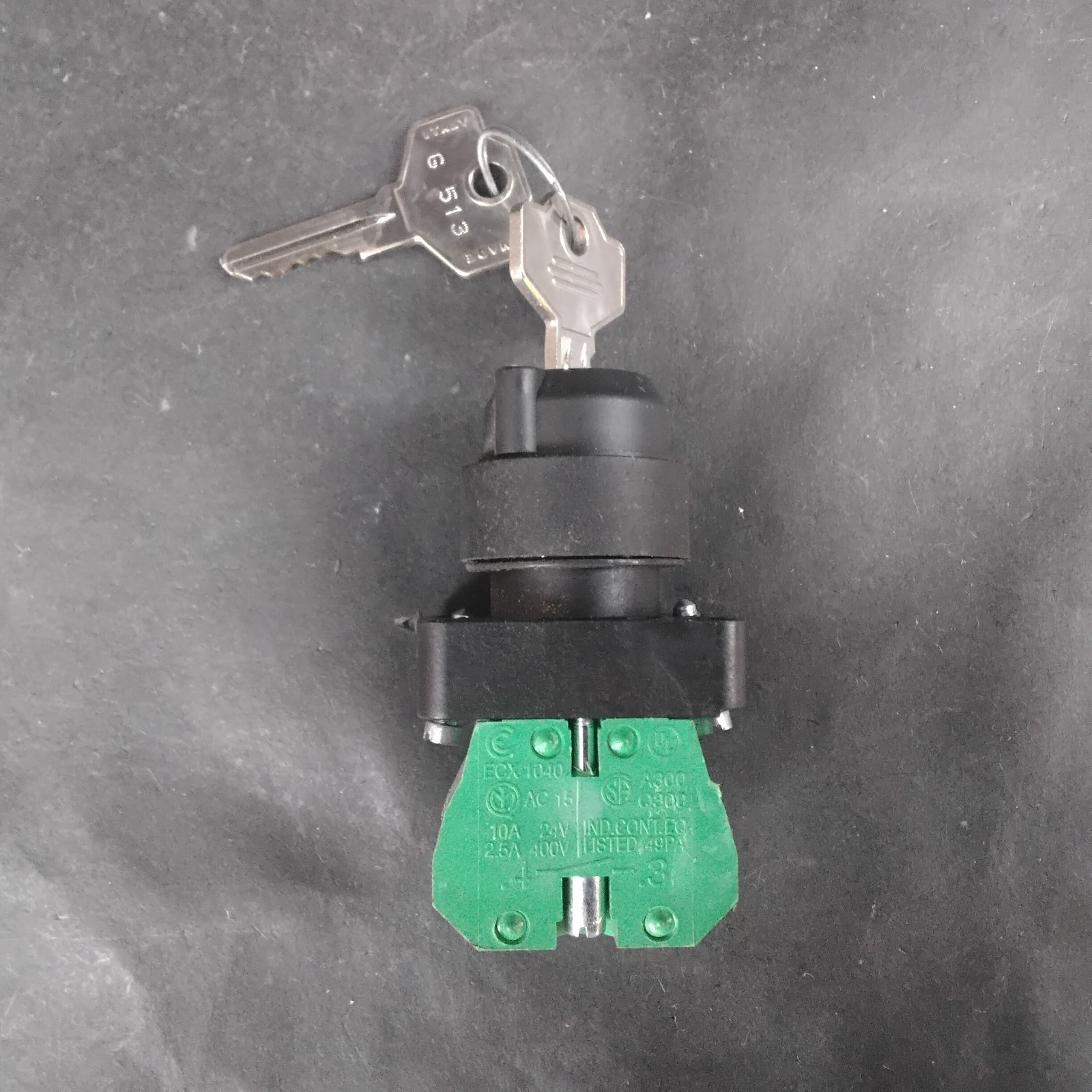 COMEPI EXC-1040 SELECTOR SWITCH ($16 OBO)