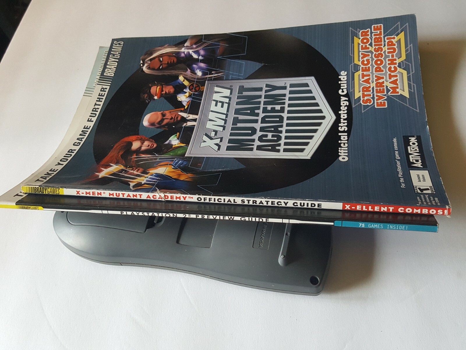 X-Men Mutant Academy BradyGames Strategy Guide PS2 Plus PS2 Preview Games Guide