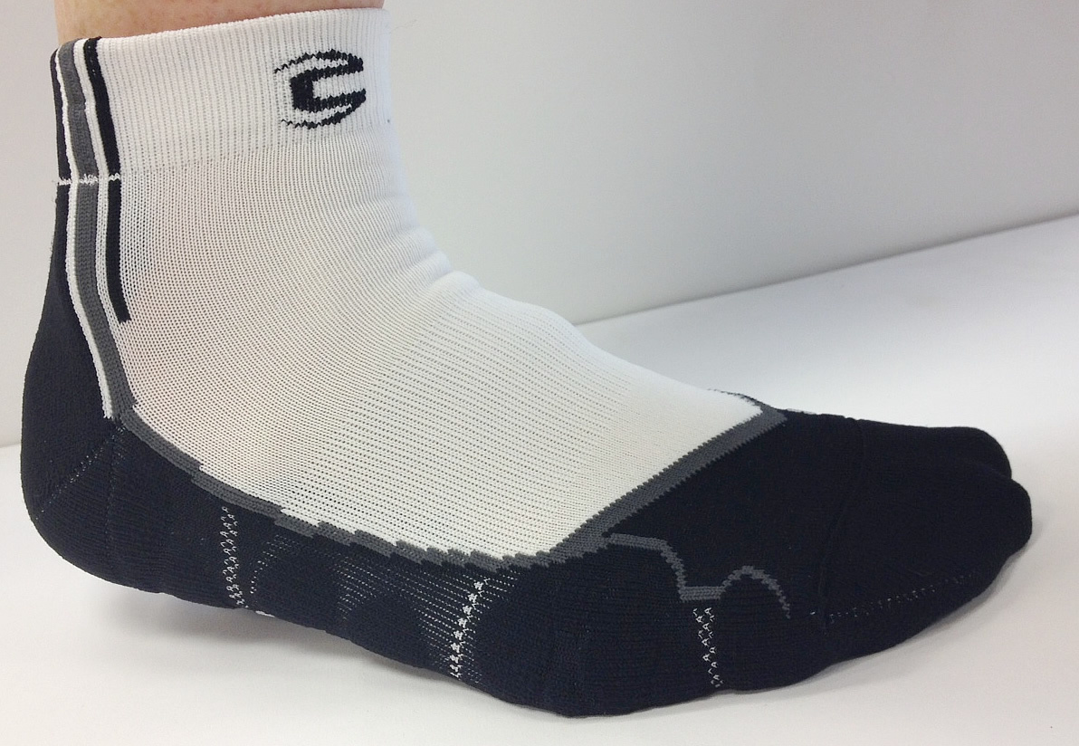 X L.E. Low Socks in Black by Cannondale: cycling road socks