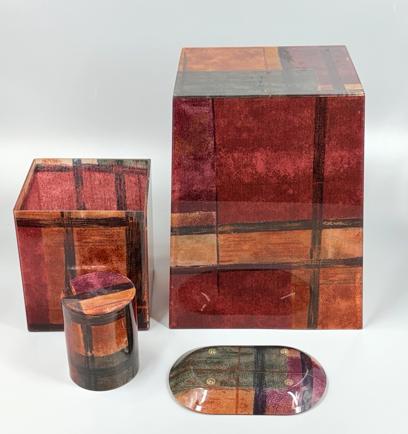 Contemporary Plaid Bath Accessory Set Waste Basket Tissue Box Cup Soap Dish