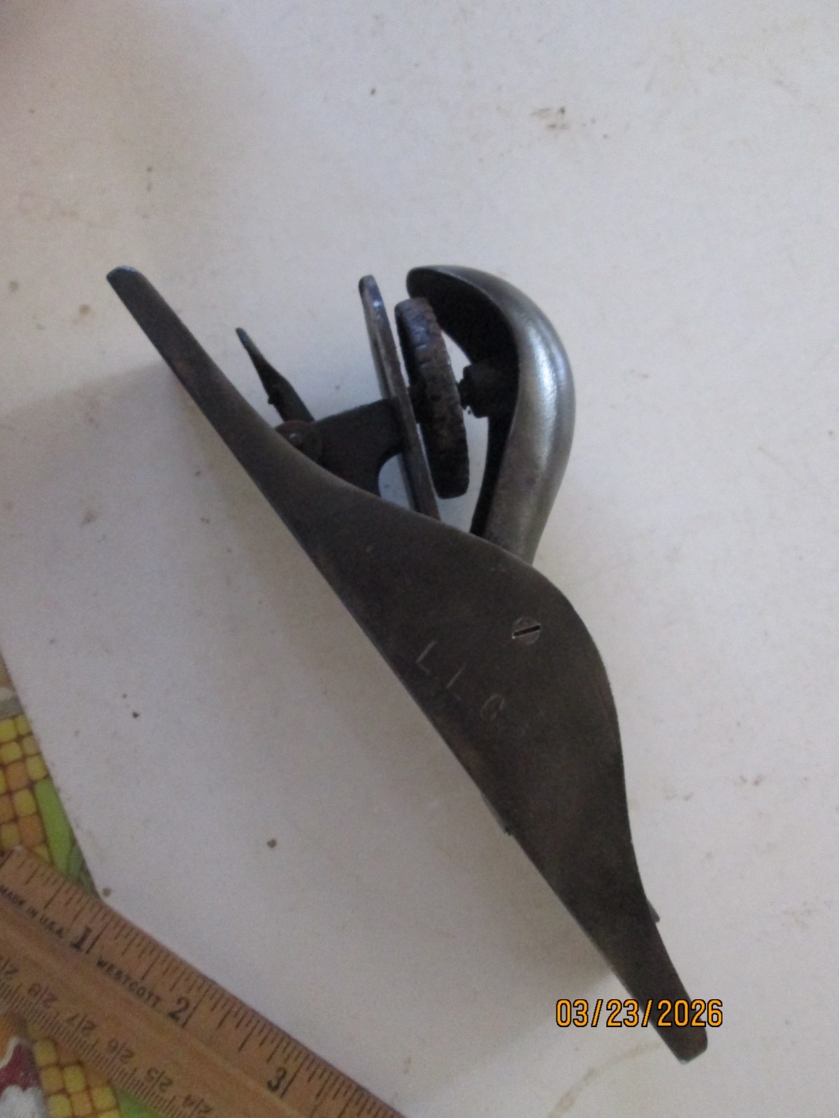 VINTAGE STANLEY NO. 120 WOOD PLANE.