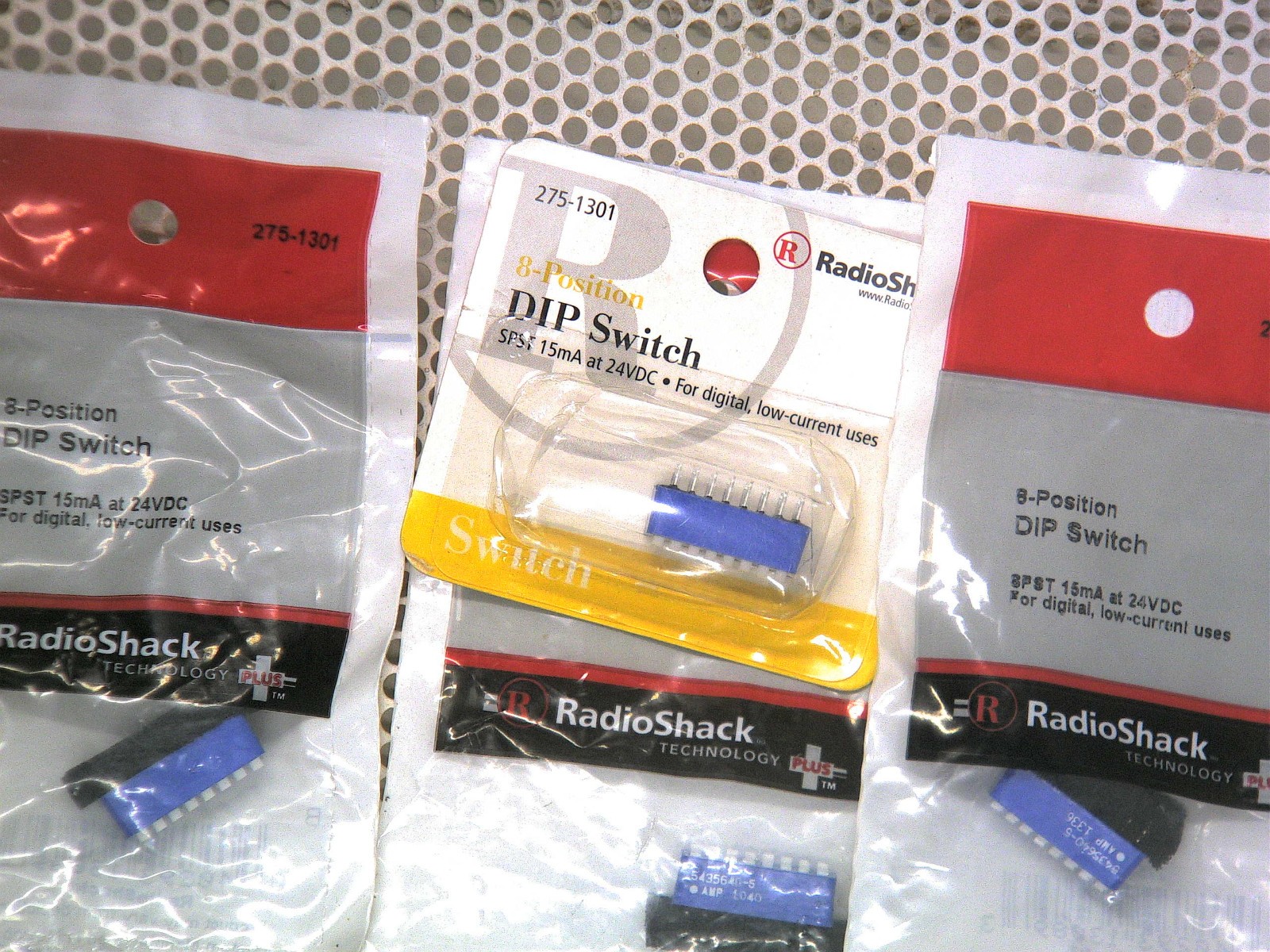 lot of (4) RadioShack 8-Position DIP Switch 275-1301