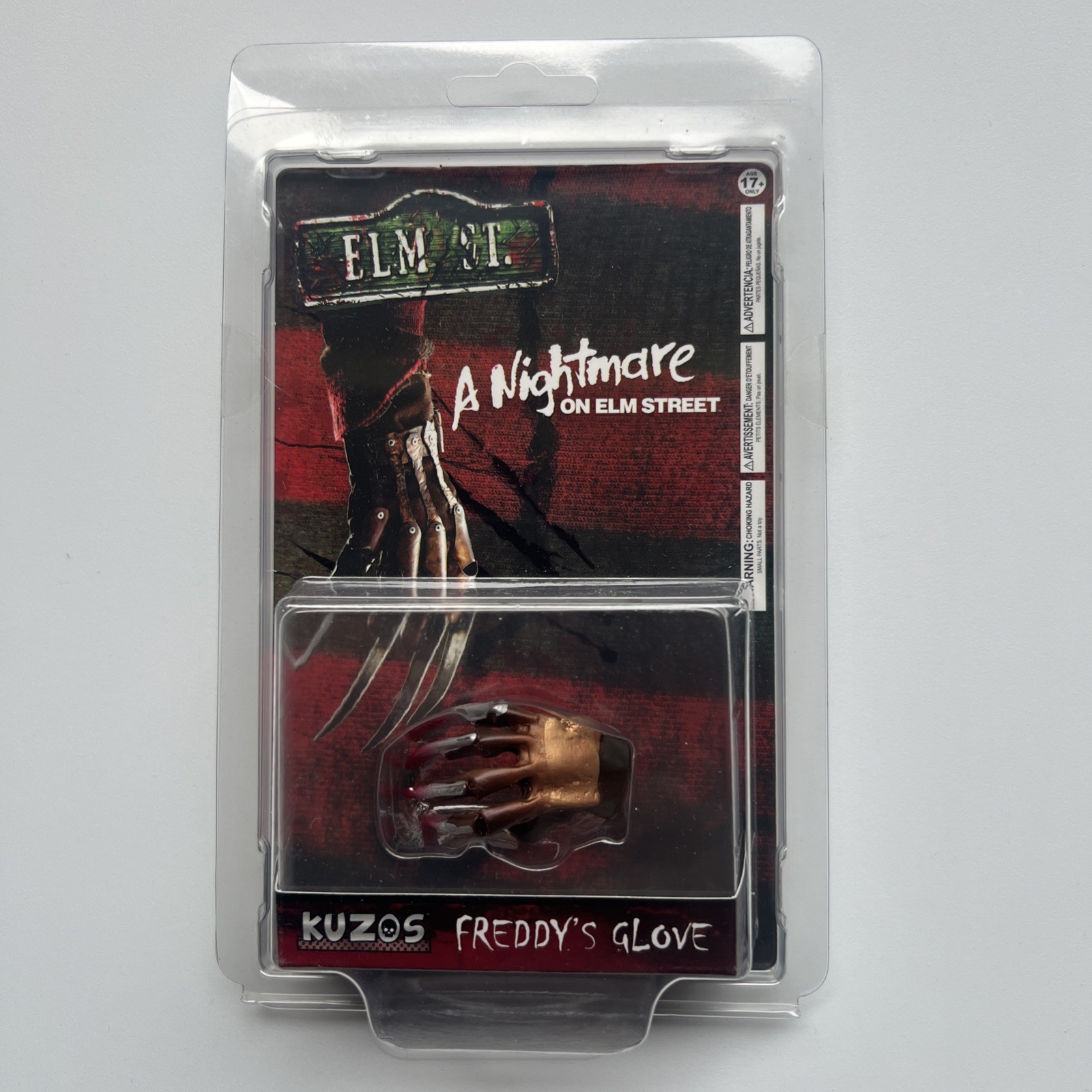 KUZOS NIGHTMARE ON ELM STREET FRDDY’S GLOVE DIE-CAST COLLECTABLE