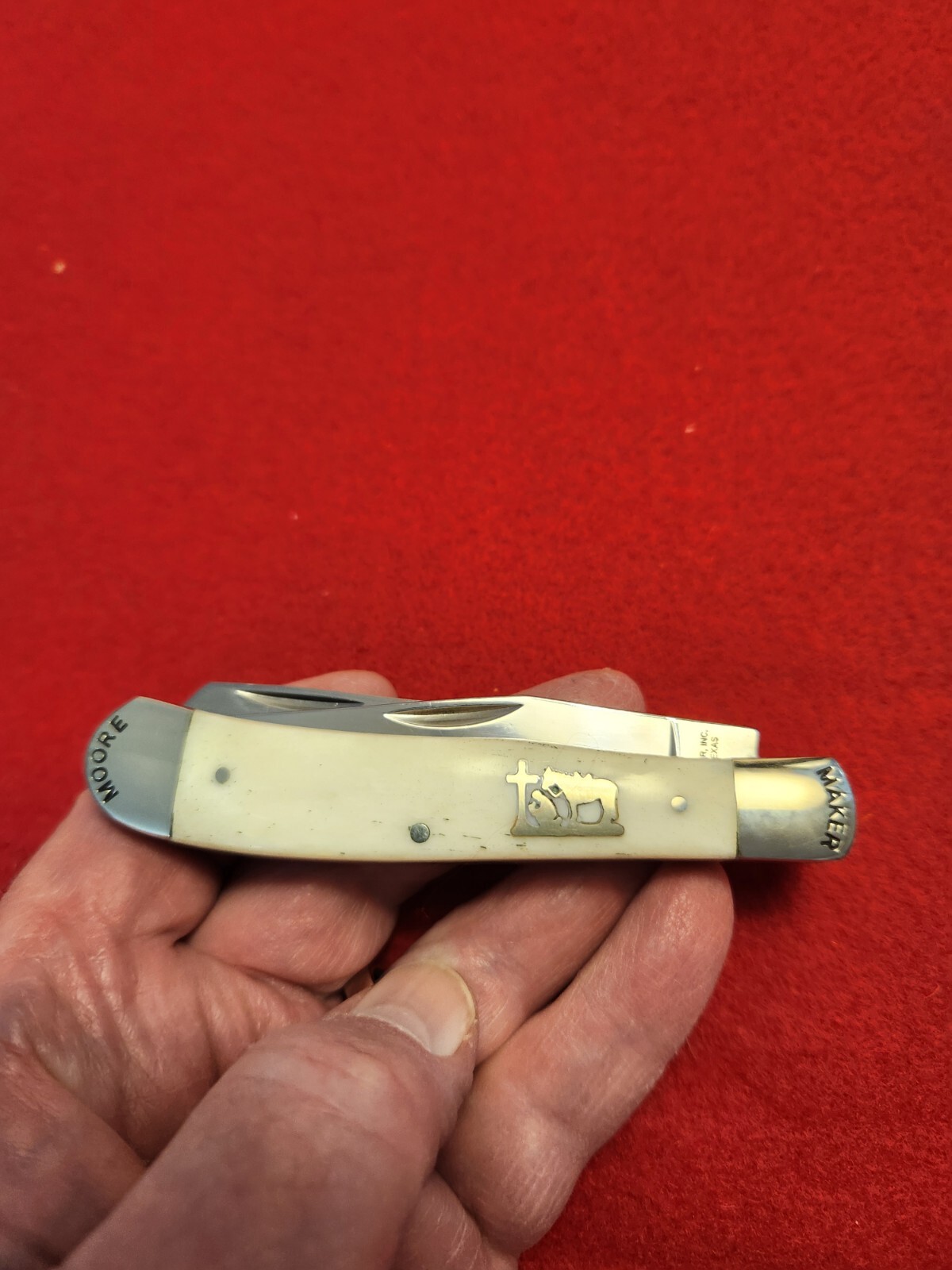 Moore Maker Matador, Texas 5202PC Praying Cowboy Trapper Knife WHITE Bone 2024