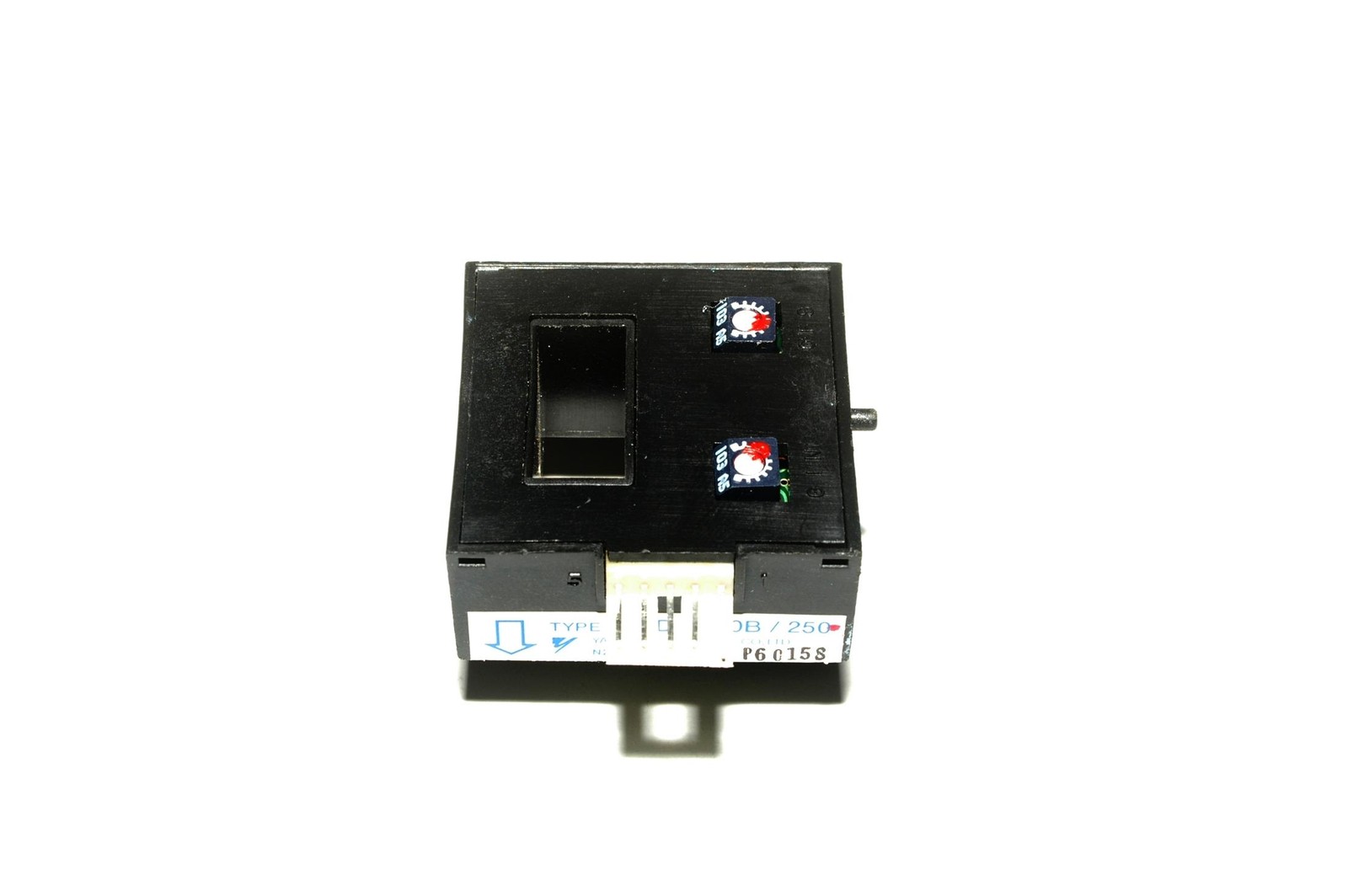 Yaskawa UND-300B-250 DCCT used in G3U4075 4V 250AT  [PZ0]