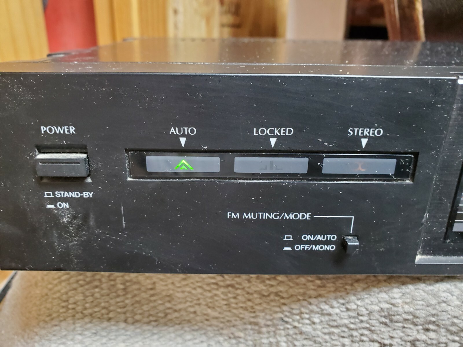 Sansui Classique T-730 Quartz PLL Synthesizer AM/FM Tuner Tested
