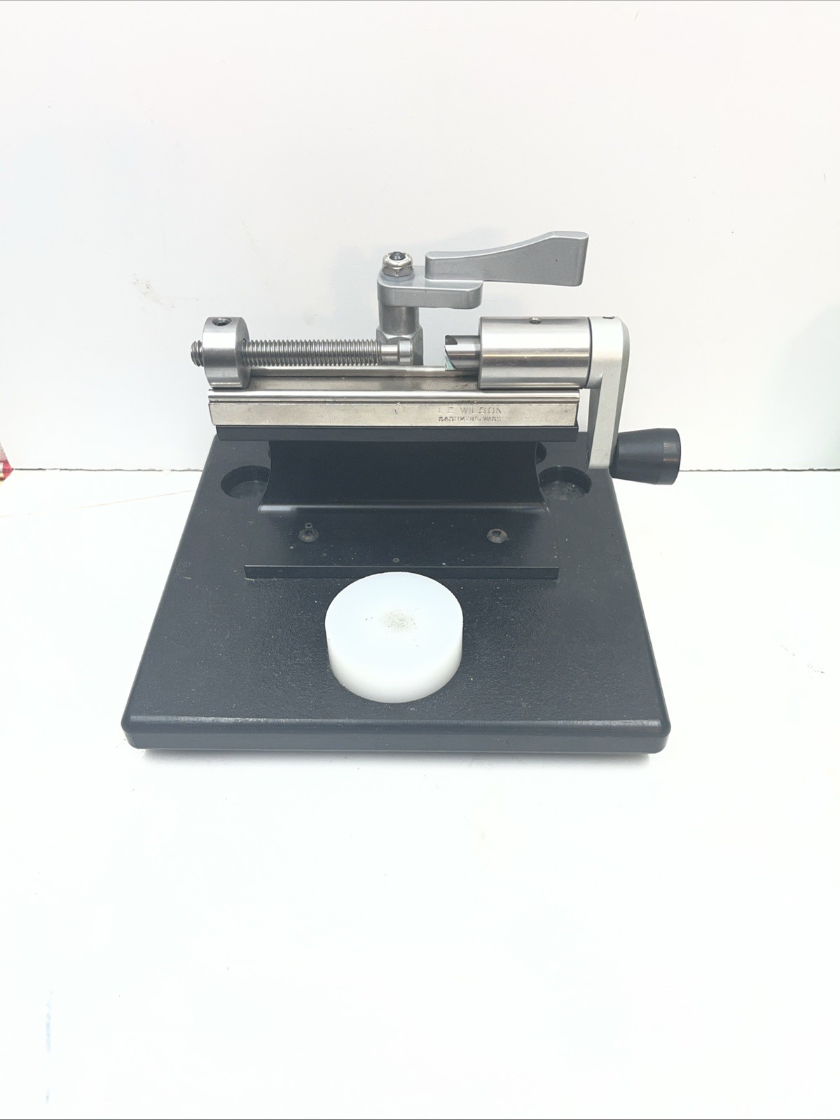 L.E. Wilson Precision Case Trimmer Great Condition Precise Trimming