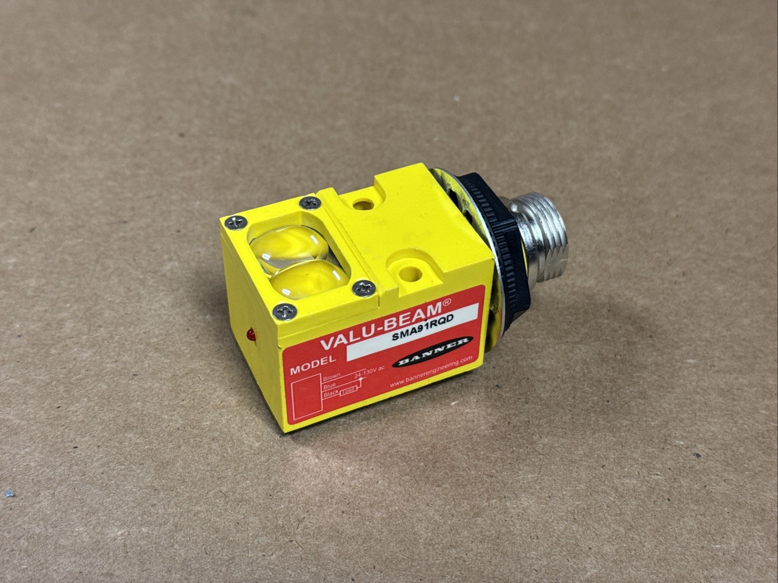NEW Banner Engineering SMA91RQD 25313 Photoelectric Sensor 24-130VAC FAST SHIP