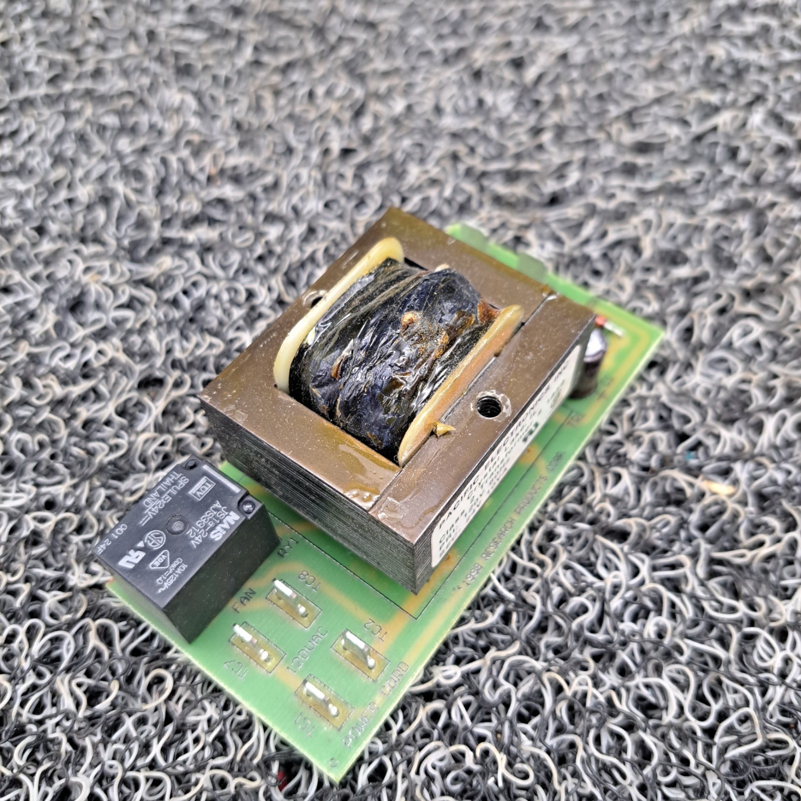 Aprilaire Model 4238 Humidifier Circuit Board