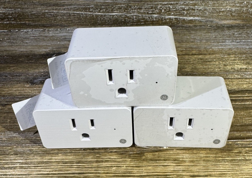 GE CYNC Indoor Smart Plug Bluetooth Wi-Fi Works with Alexa & Google Lot of 3