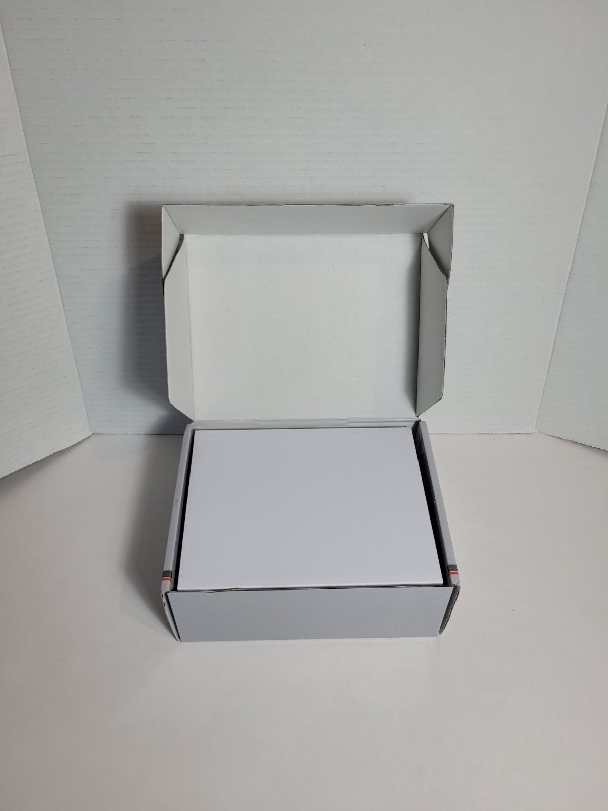 TaoTronics USB Wired 1D Bar Code Scanner LS01 New in Box