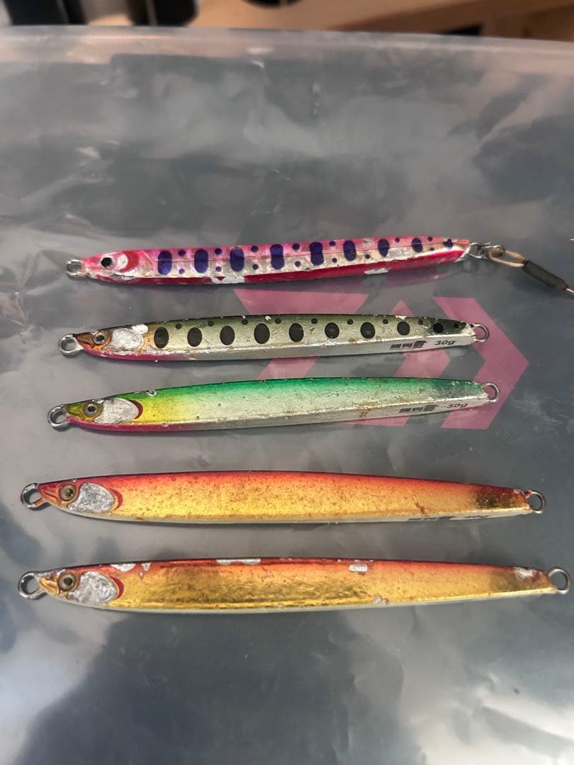 Metal Jigs Multicolor metal jigs Scratched Fishing Lure Hard Lure Set of 5