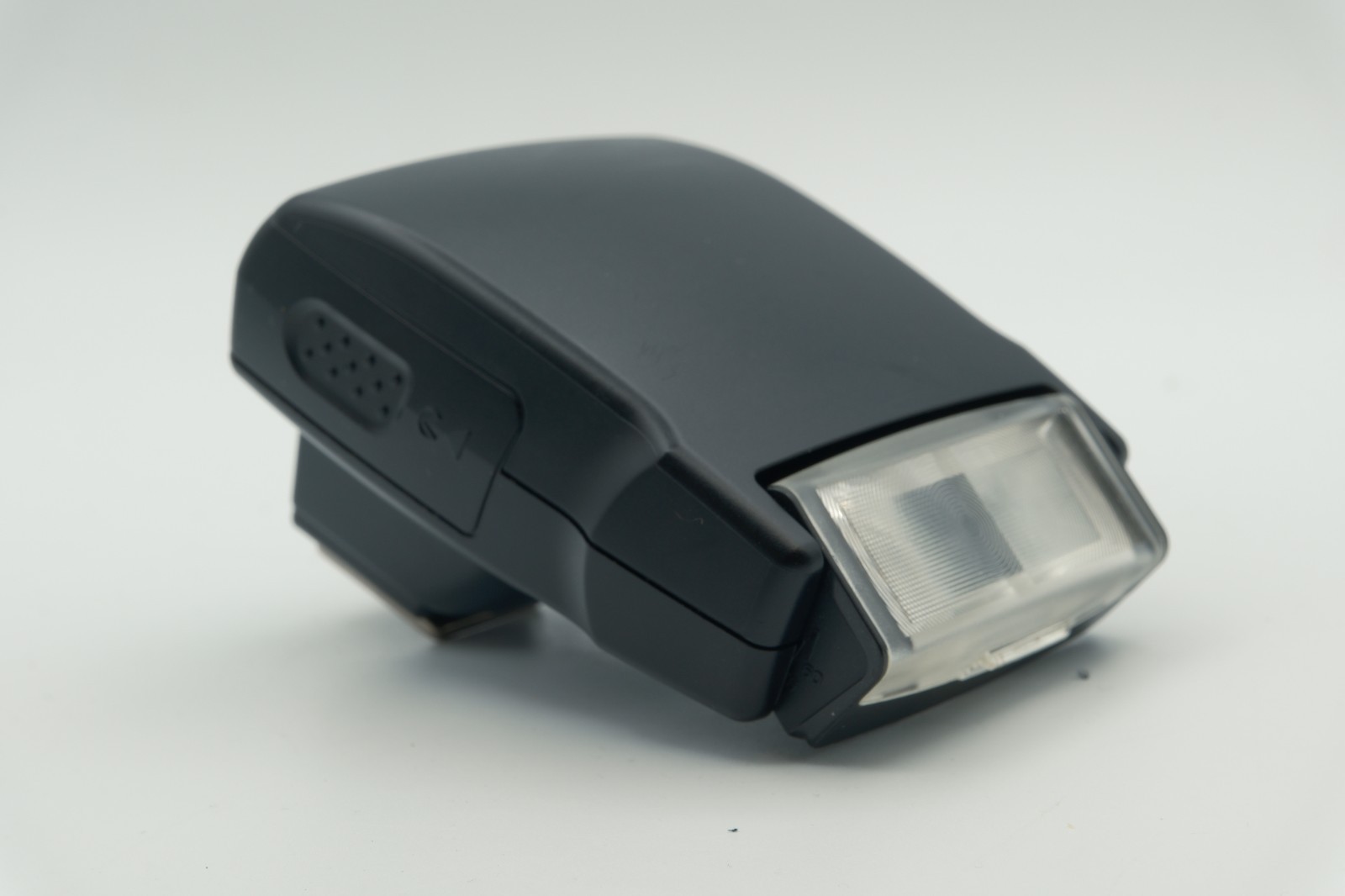 Nikon Speedlight SB-400 Shoe Mount Flash for Nikon