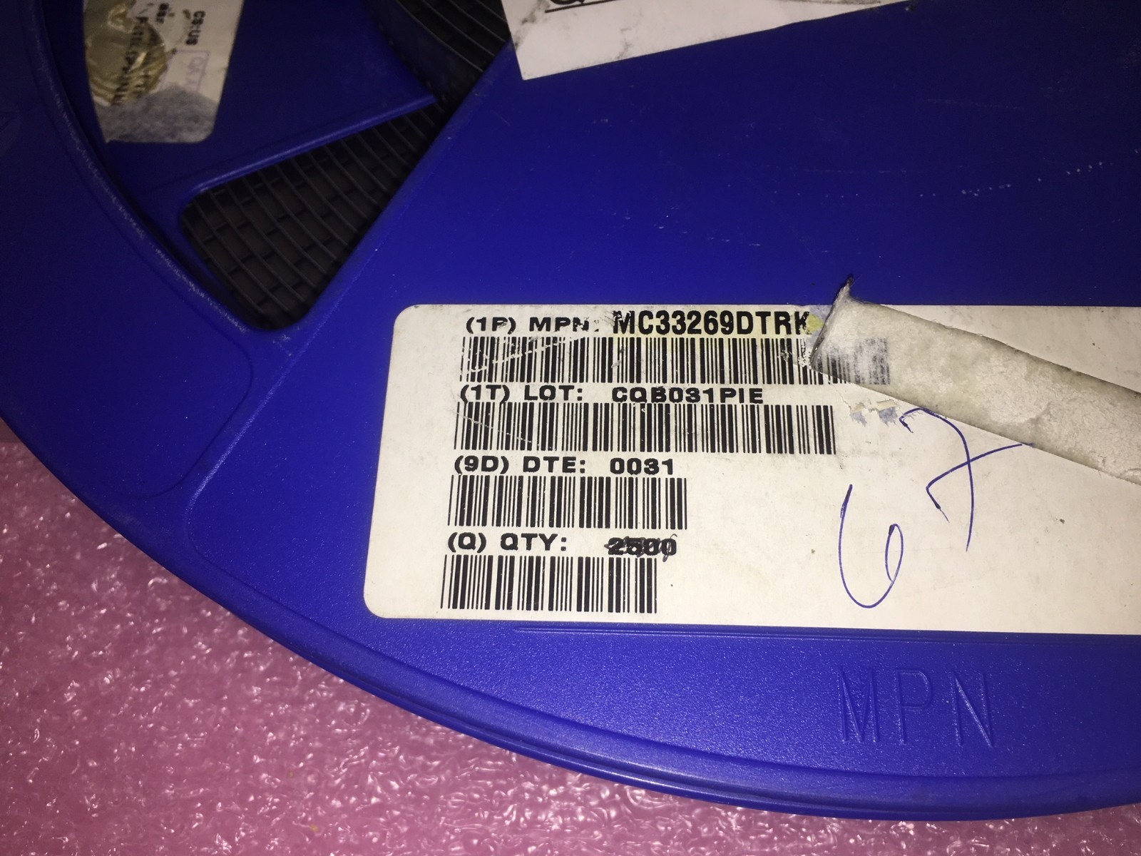 (100 PIECE LOT) MC33269DTRK, ON SEMI, LDO Regulator Pos 0.8A 3-Pin(2+Tab) DPAK