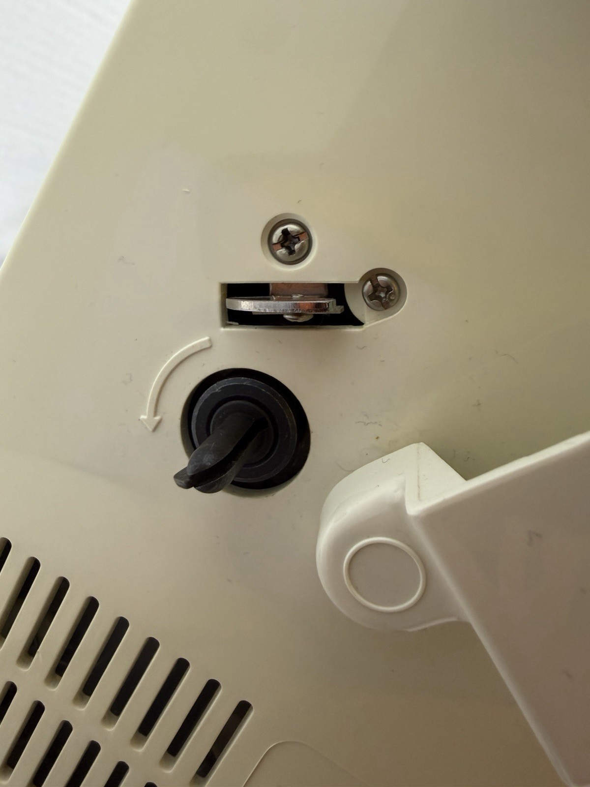 Bernette 740E Sewing Machine Working Comes With Instructions and Accessories