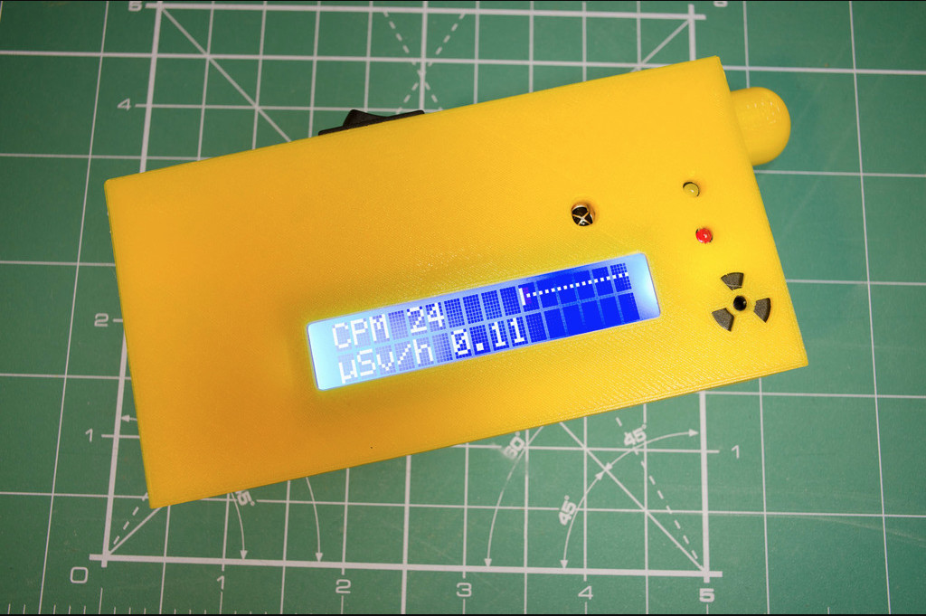 Geiger counter dosimeter kit assembled /w enclosure  SBM-20 tube /w iR remote