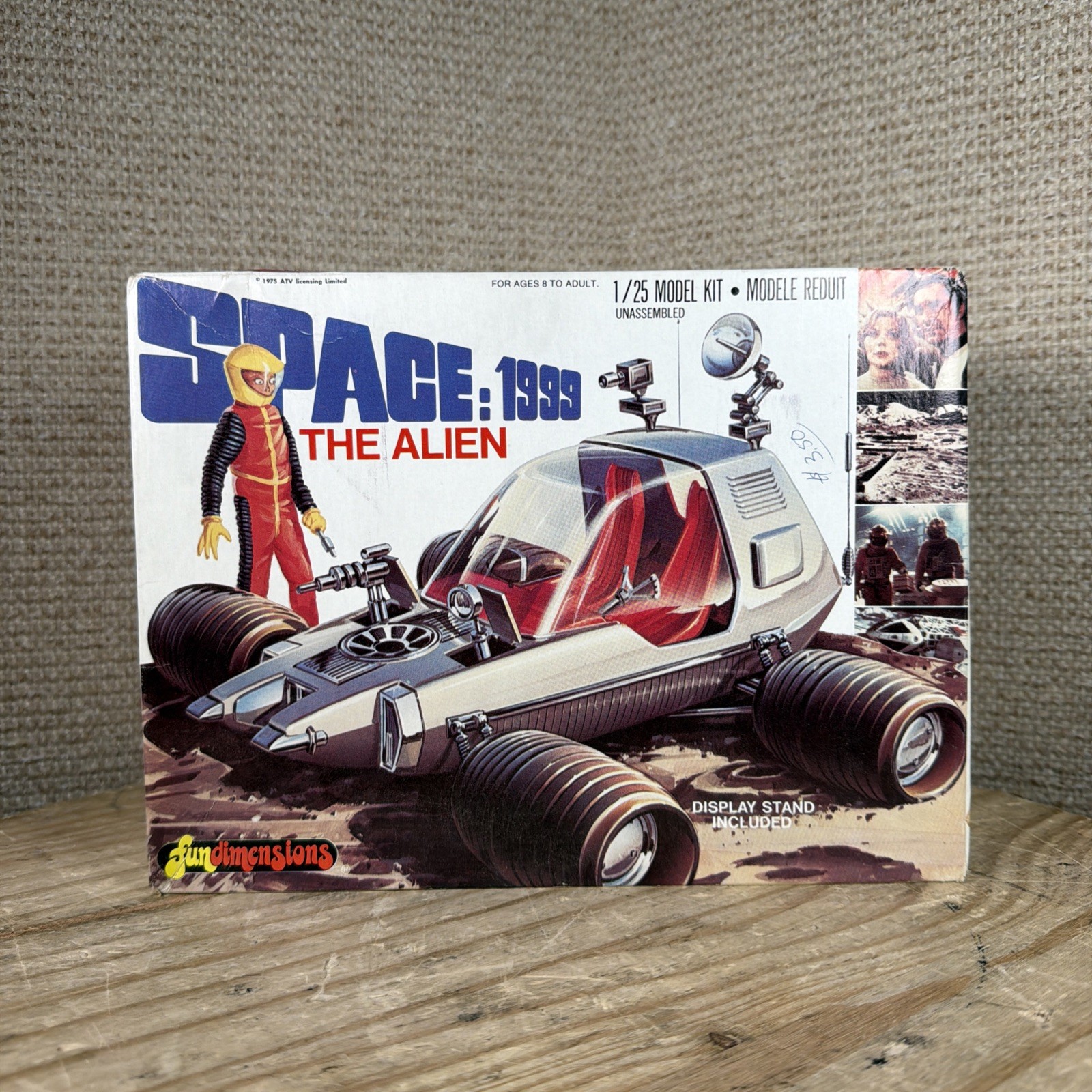 MPC Space 1999 "The Alien" Moon Rover Model Kit 1/25