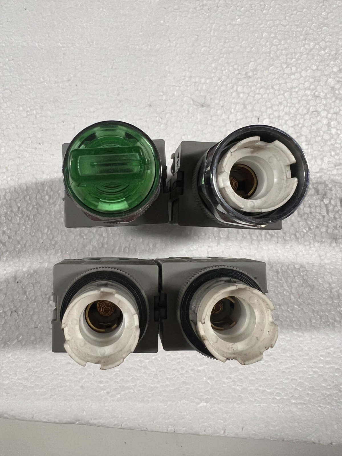 IDEC Selector Switch ASLW39920D-G  QTY X4