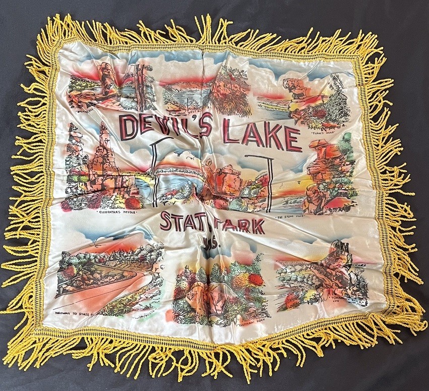 Vtg DEVIL’S LAKE Baraboo WI Satin Pillow Cover Souvenir Fringed Edge MCM *READ*