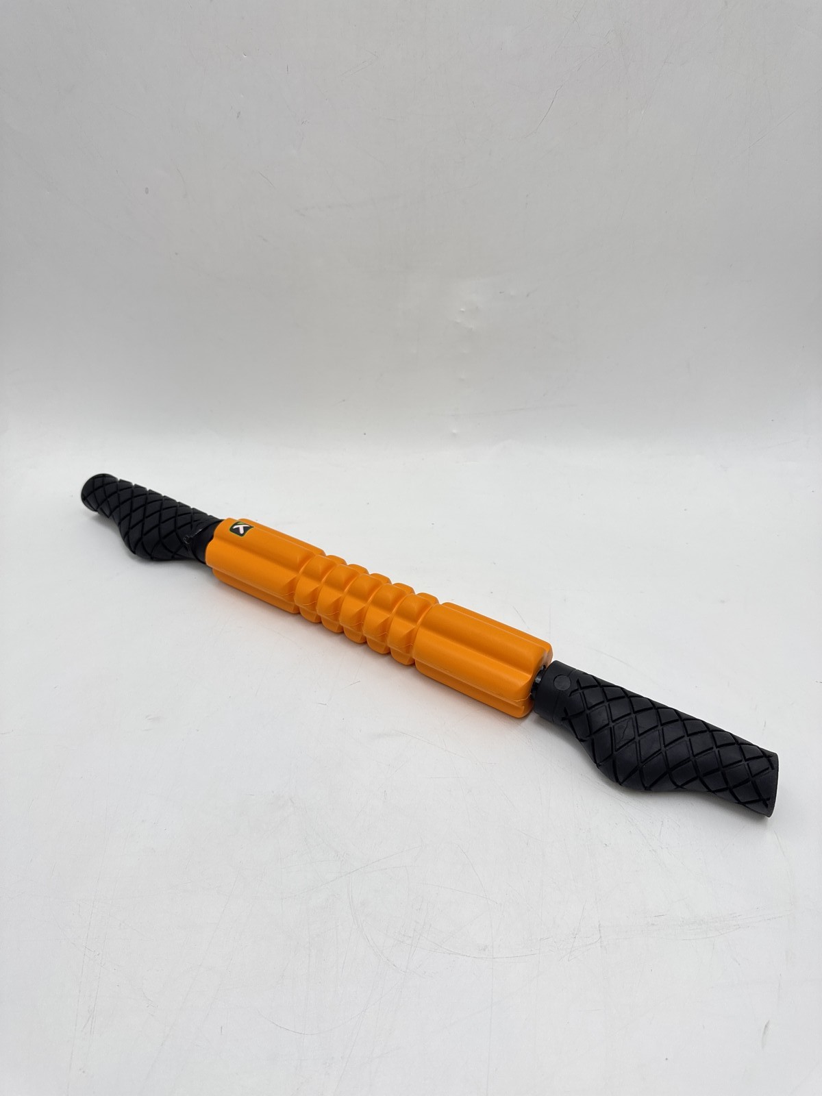 ORANGE/BLACK - TRIGGERPOINT STK HANDHELD MASSAGE STICK POUS00012514