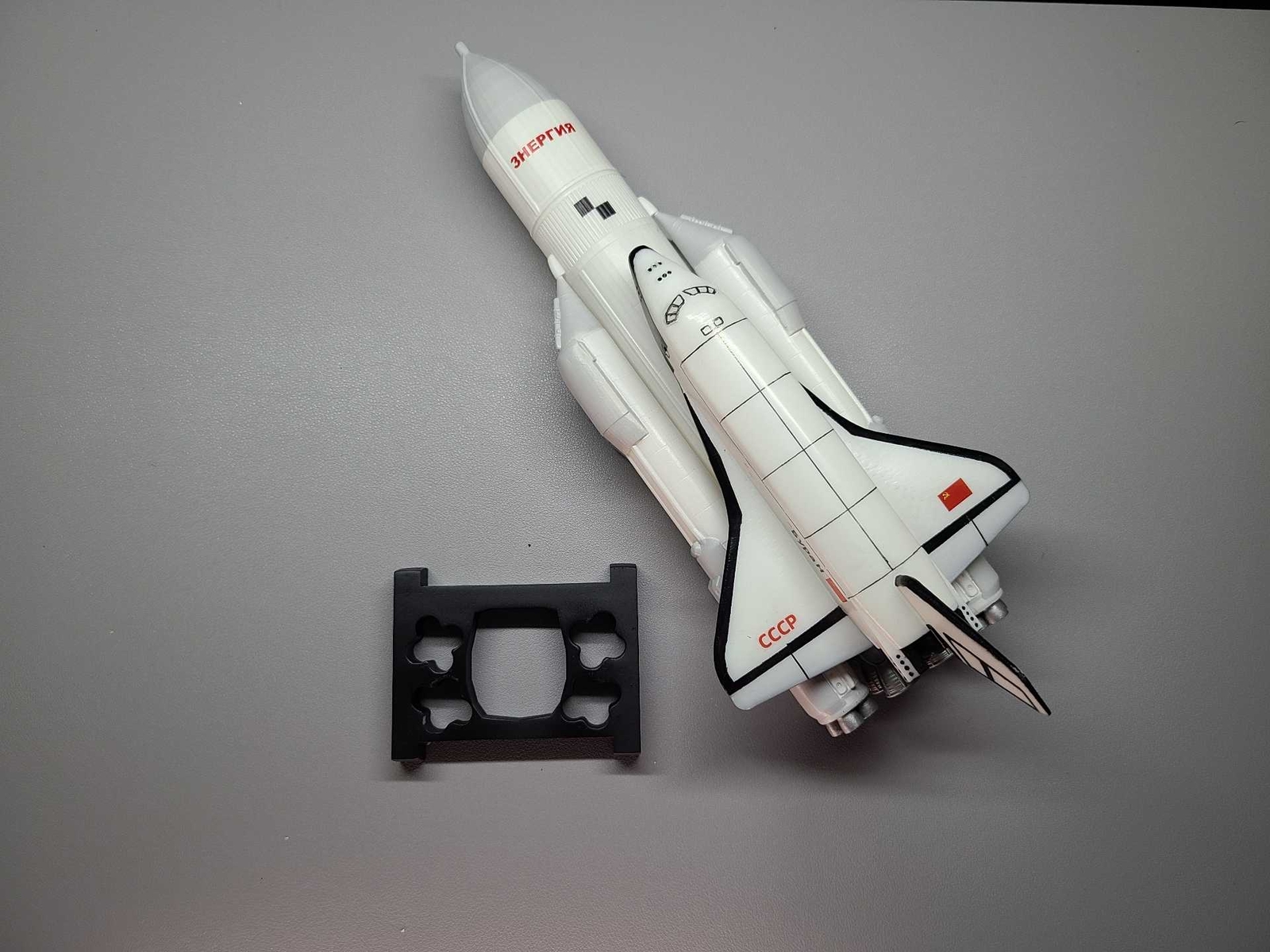 1:200 Scale Energy Rocket Buran Space Shuttle Painted Finished Model 30cm/12in