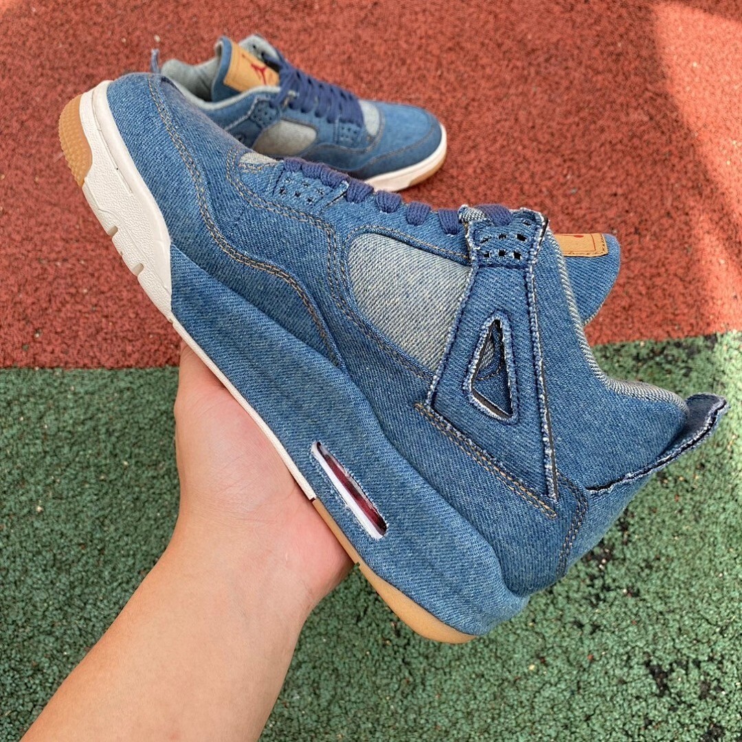 AJ4 Retro “Levi's Denim” Levi's Denim Bluel AO2571-401 NEW Men's Size 4-11