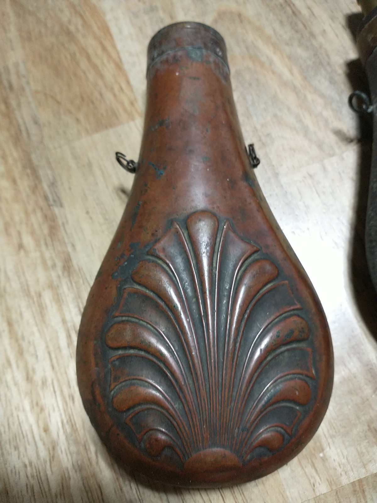 2 PCS Vintage Powder Flasks Shell & Acanthus Pattern & Running Deer FOR DISPLAY
