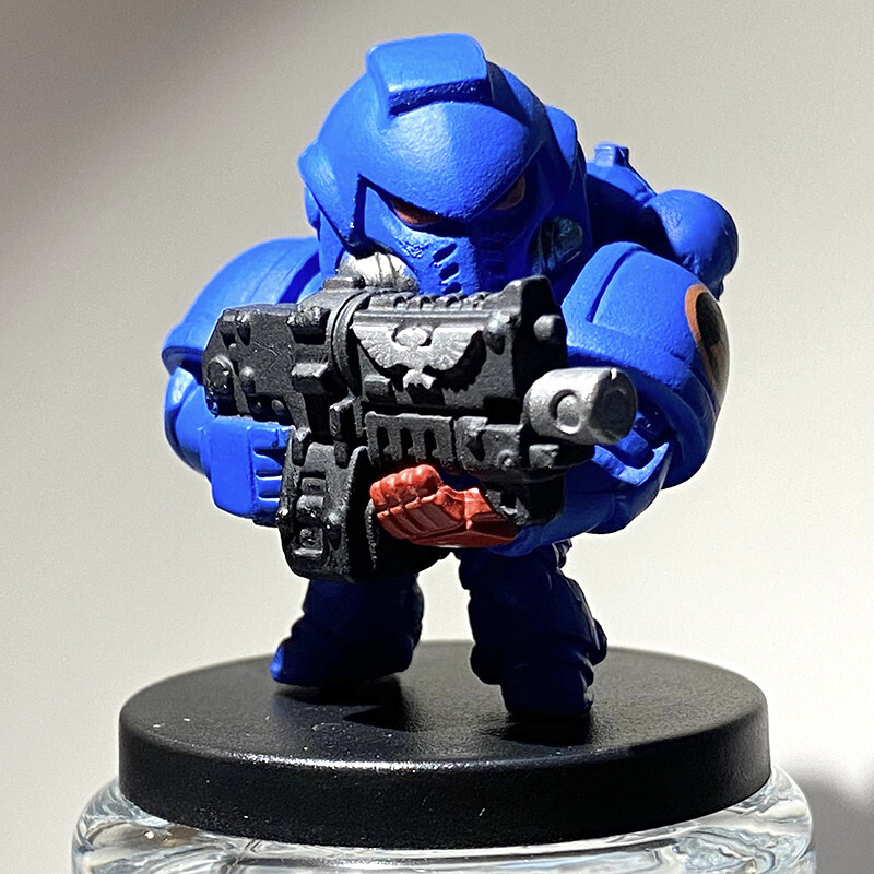 Space Marine Chibi CRIMSON FISTS Bandai Advent Primaris Intercessor Figure