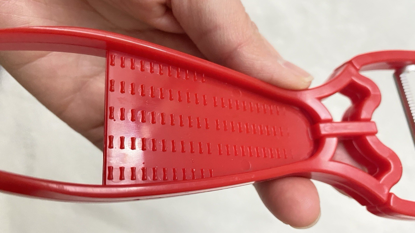 Vegetable Fruit Y Peeler With Grater