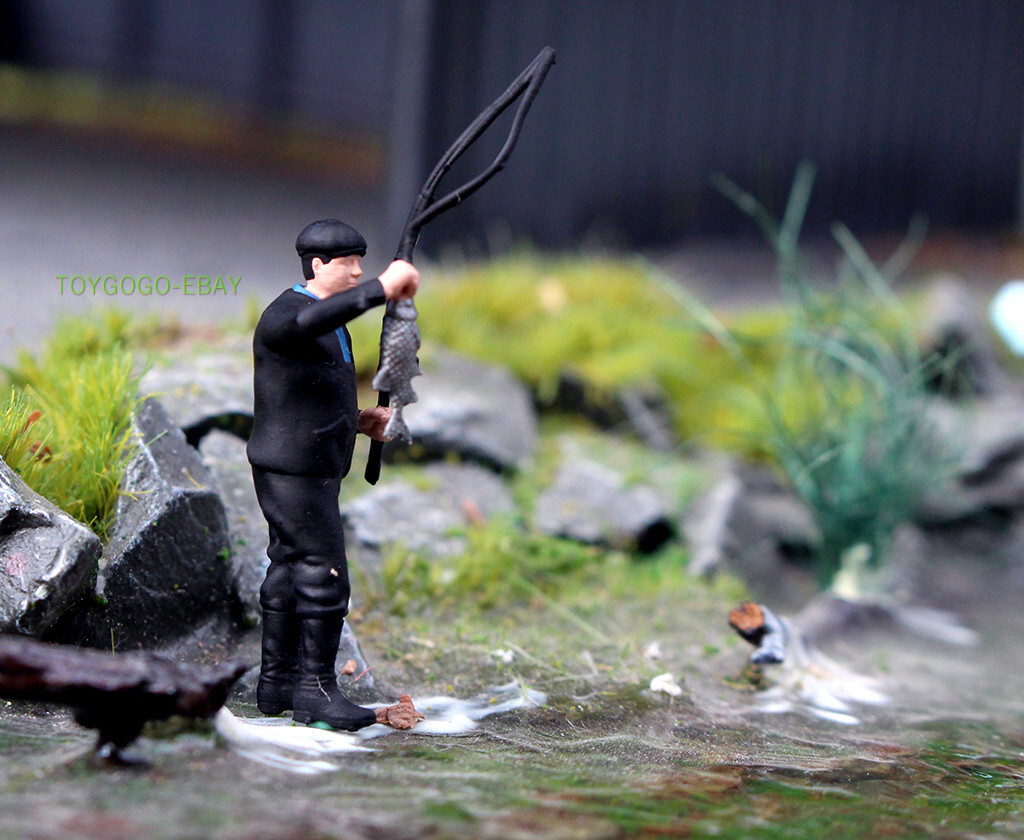 3D PRINT 1/64 fishing man grandpa fit 1:64 street in STOCK FREE ship