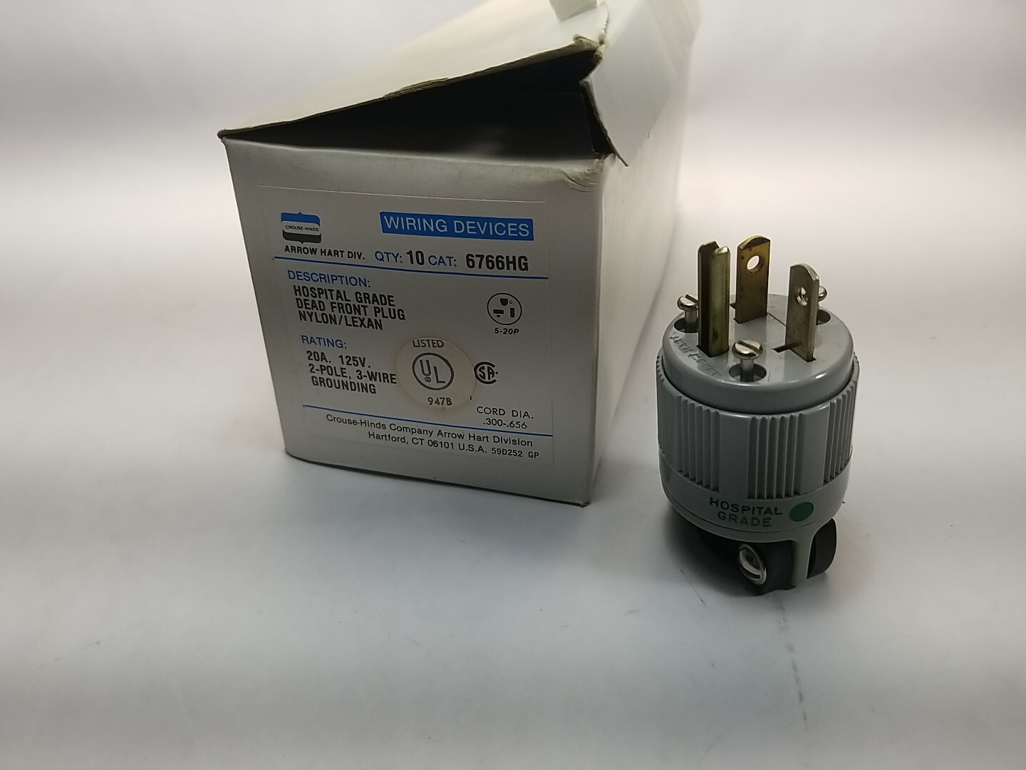 10x Arrow Hart 6766HG 20A 125V Plug Hospital Grade 20A 125V Dead Front Lot Crous