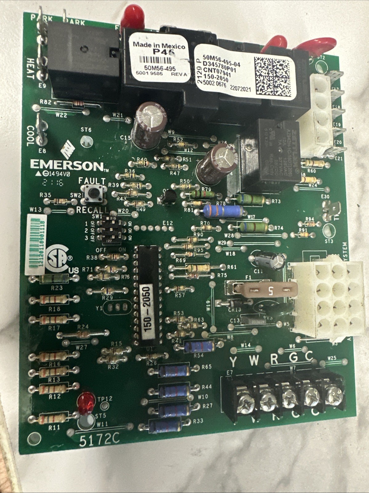 Emerson Furnace Control Board 50M56-495-04 D345780P01 CNT07941 Pre-owned