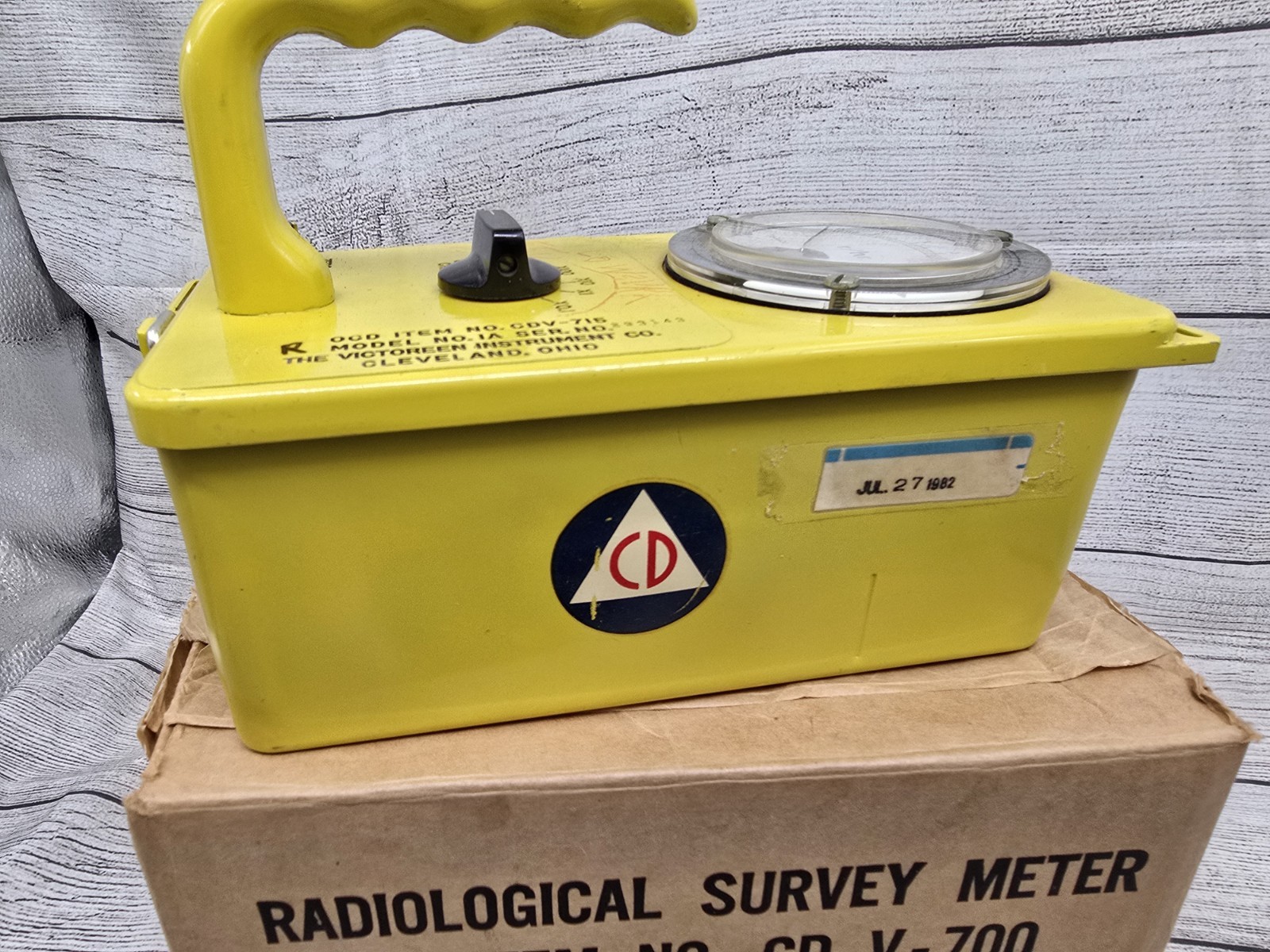 Non-Working, Lionel CD V-700 Model 6b Geiger Counter