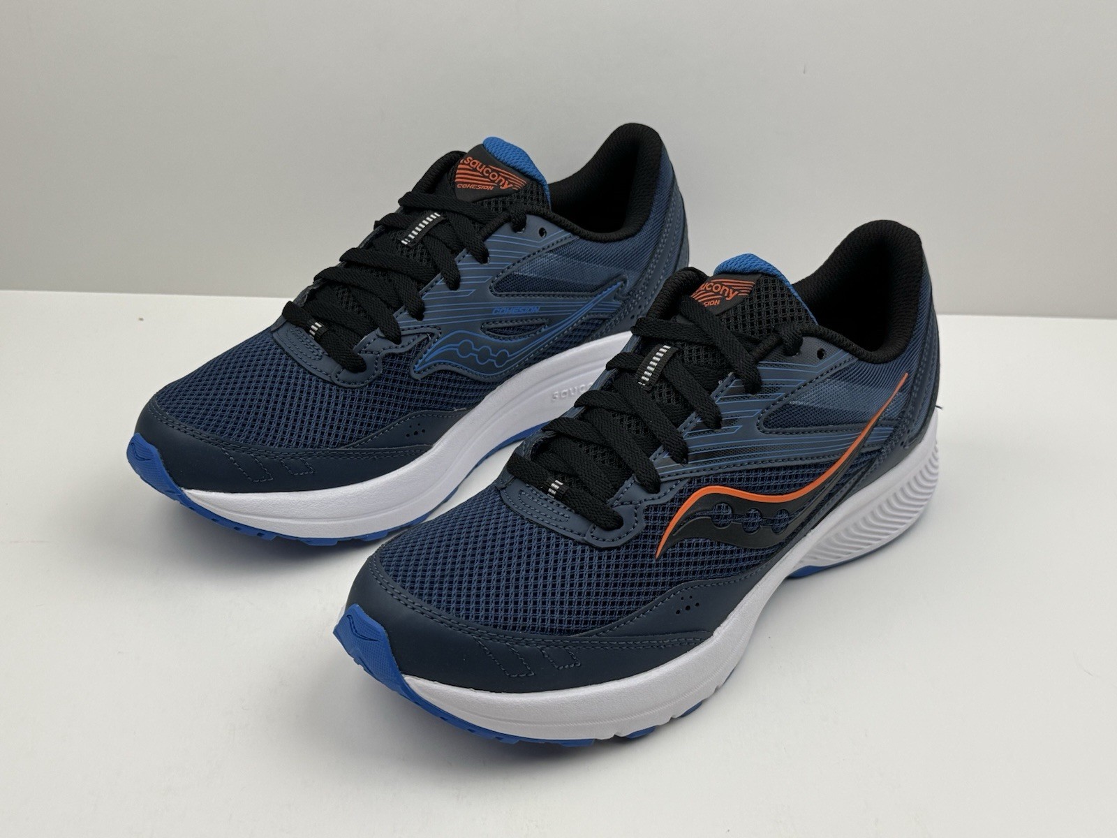 Saucony Cohesion 15 Running Shoe Men’s Size 9 Blue/White S20701-50