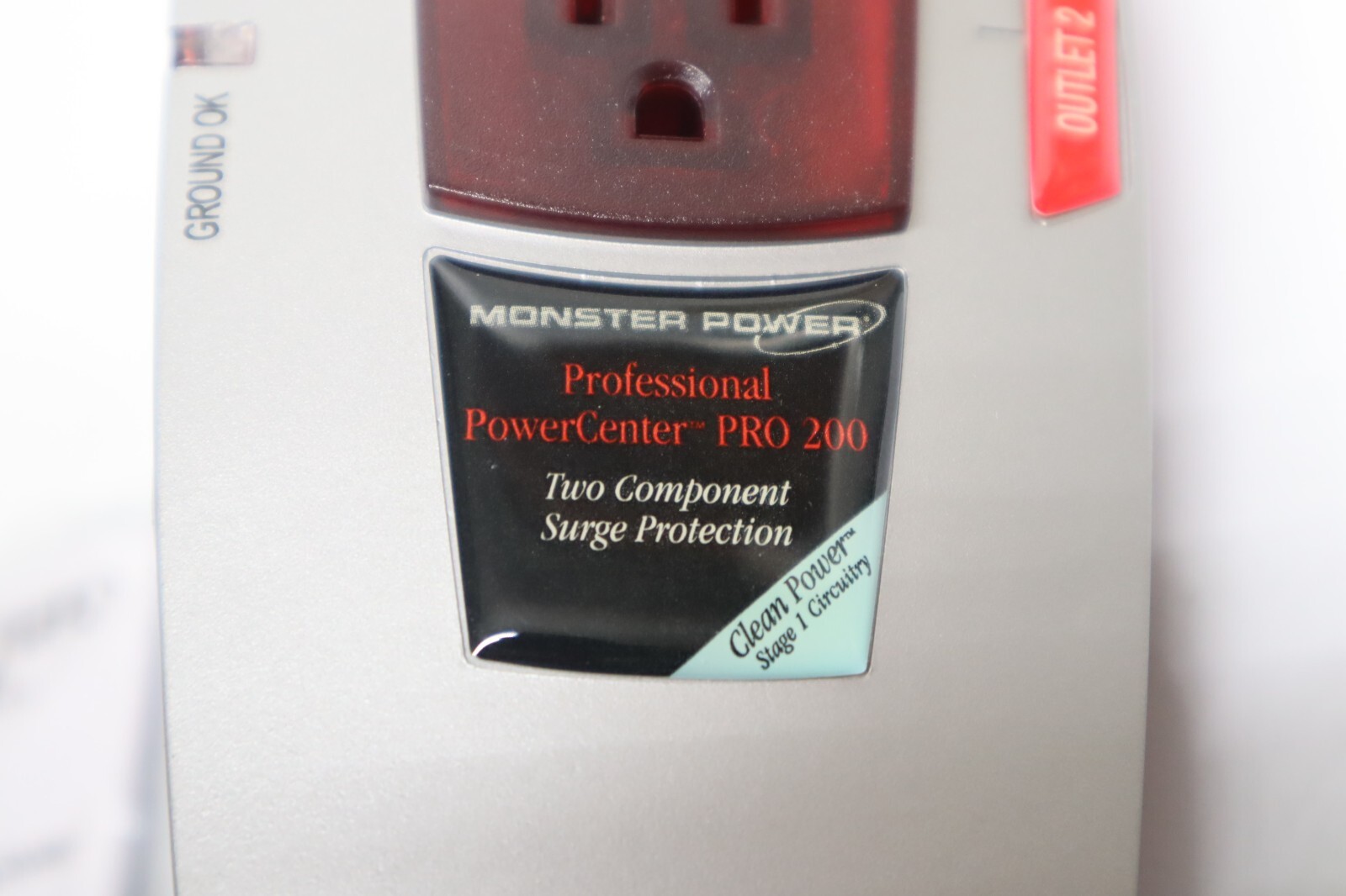 Monster Rock Guitar Cable And Power Center Pro 200 Pack