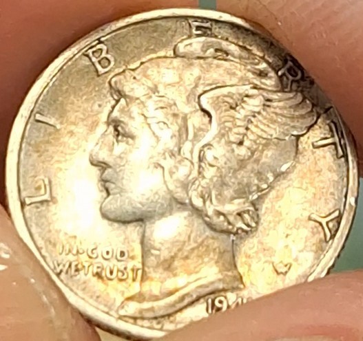 1941-P 10C Mercury Dime TONED - video - XF Details (#8417)