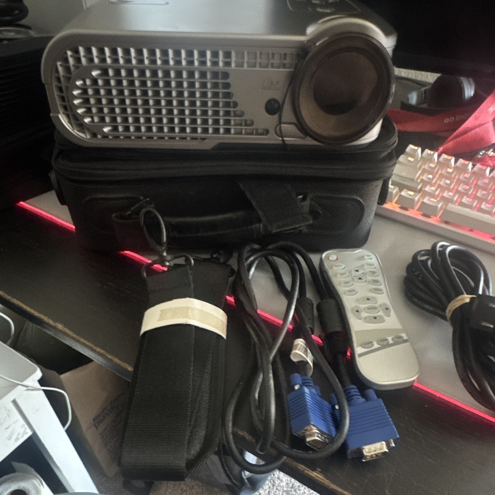Optoma DLP Desktop Home Theater Projector Silver w/ Remote, Case, VGA Cable