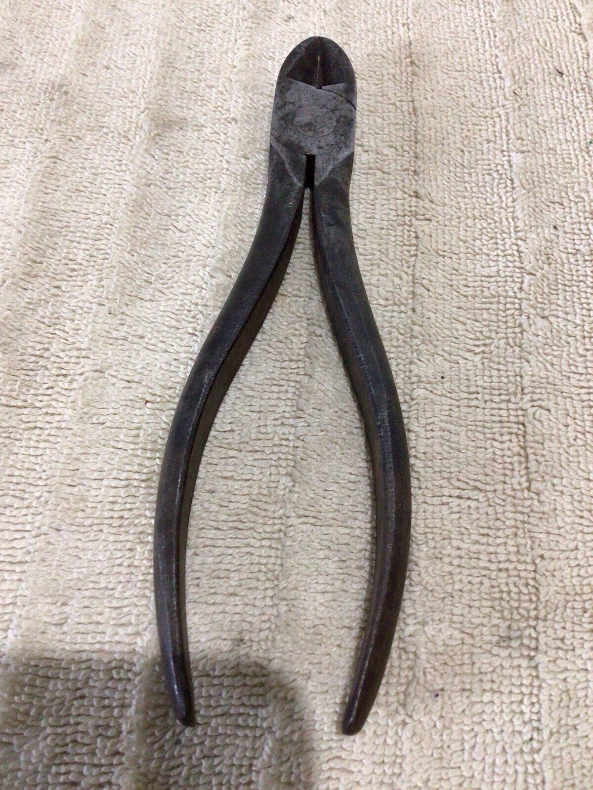 Vintage Welloct 6” Side Cut Pliers