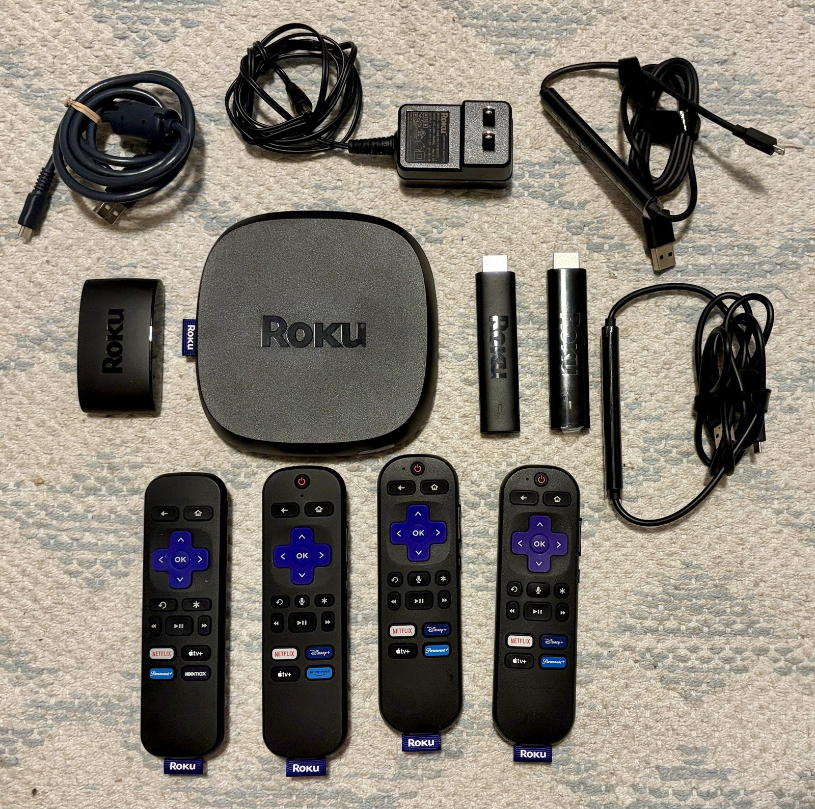 Roku Streaming Device Bundle x 4 - 2 Sticks 3820x2, 3960x, 4801x -All w/ Remotes