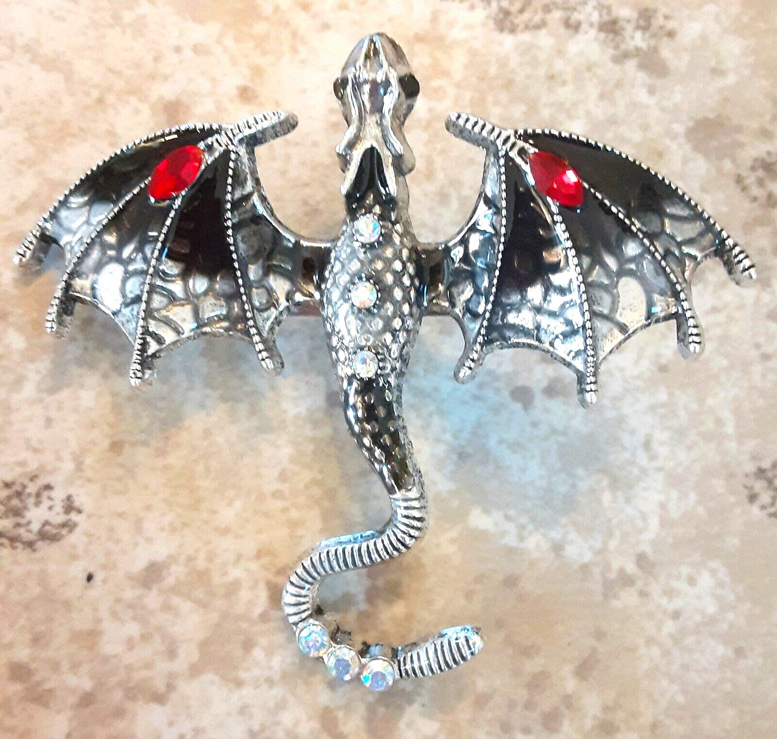 RHINESTONE DRAGON beautiful BROOCH in GIFT BOX Silver Tone #DRT70