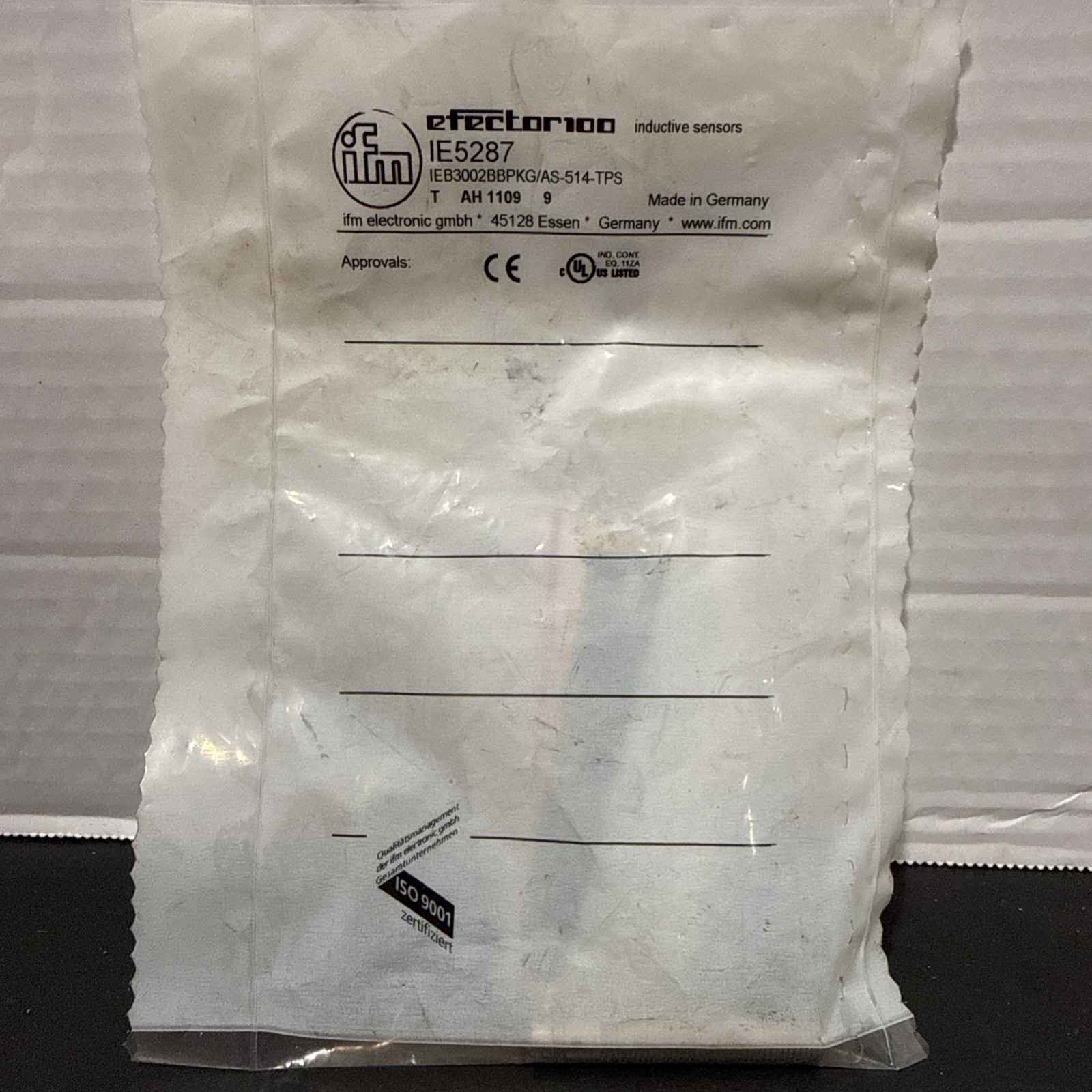 ifm efector IE5287 inductive proximity sensor NOS