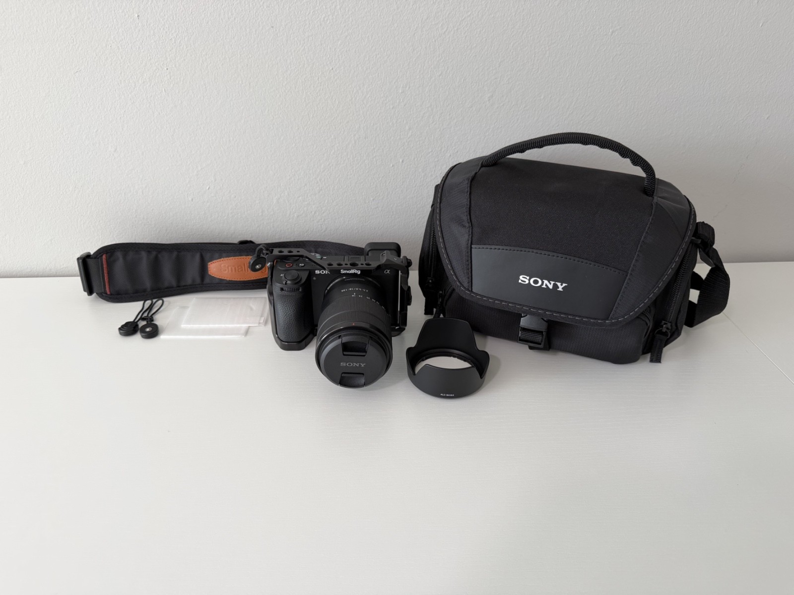 Sony Alpha a6700 APS-C Mirrorless Camera + E 18-135mm Lens LOW SHUTTER CT. 583