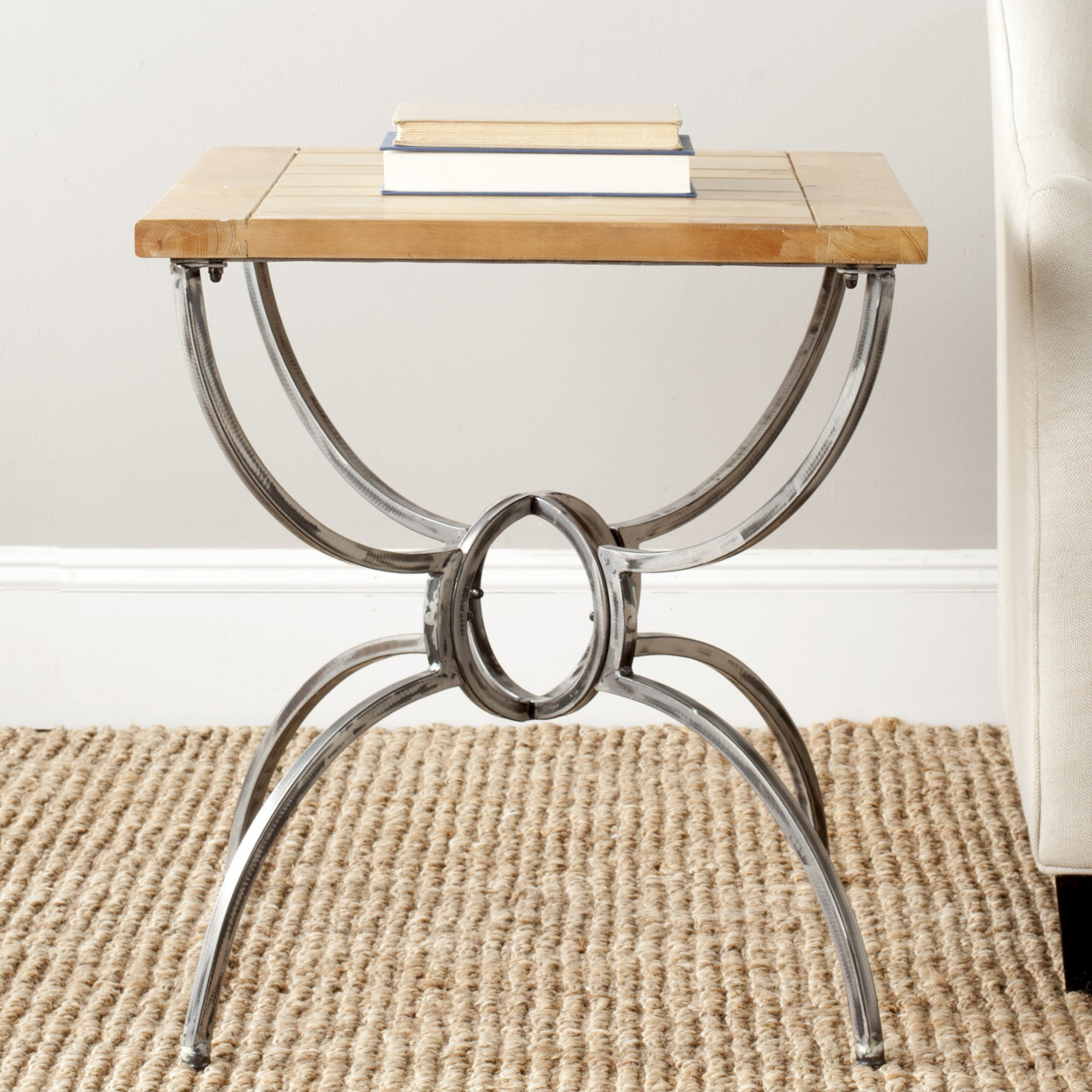 SAFAVIEH Alvin Wood Top End Table | Natural |