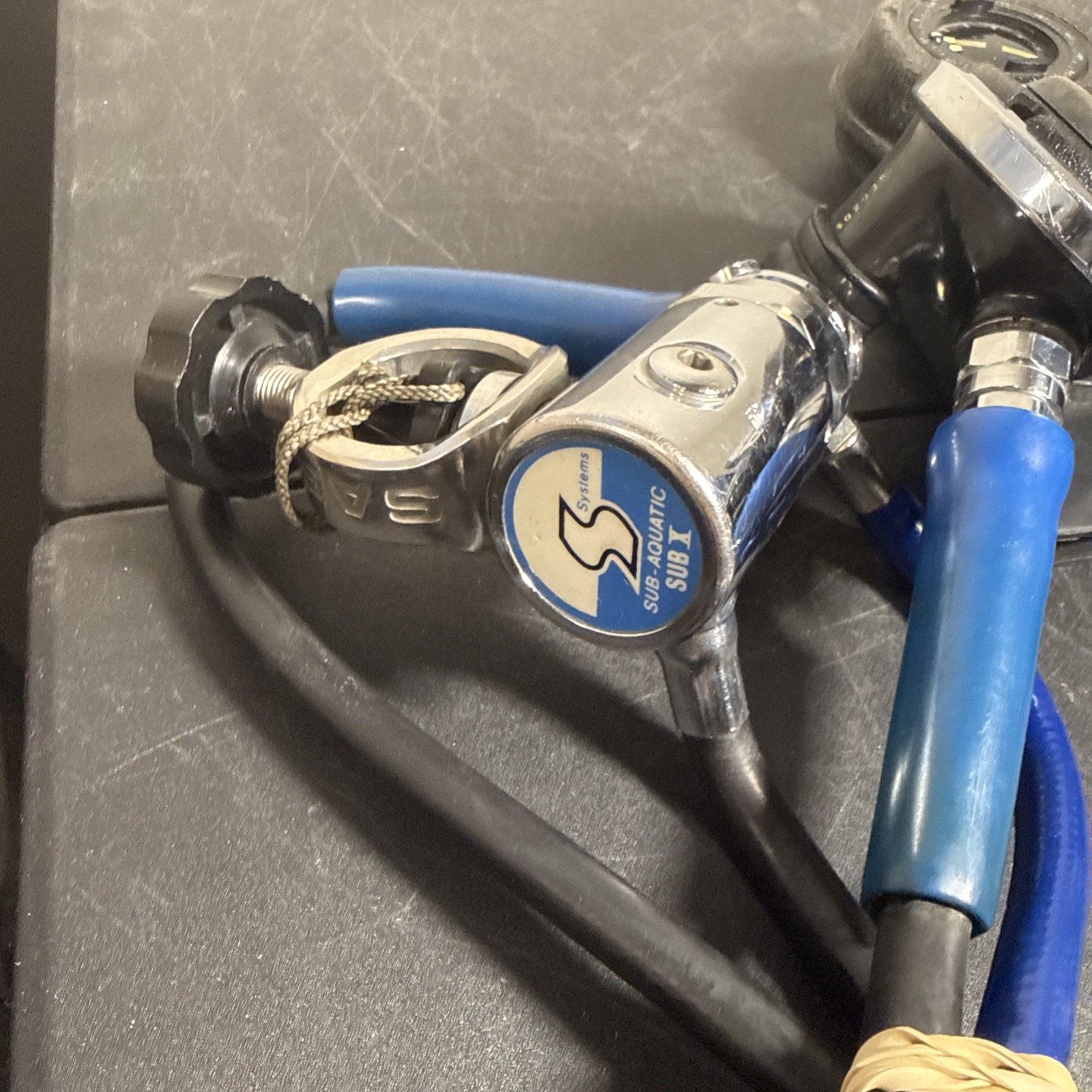 Vintage Z90 Regulator Set with Sub Aquatic Untested