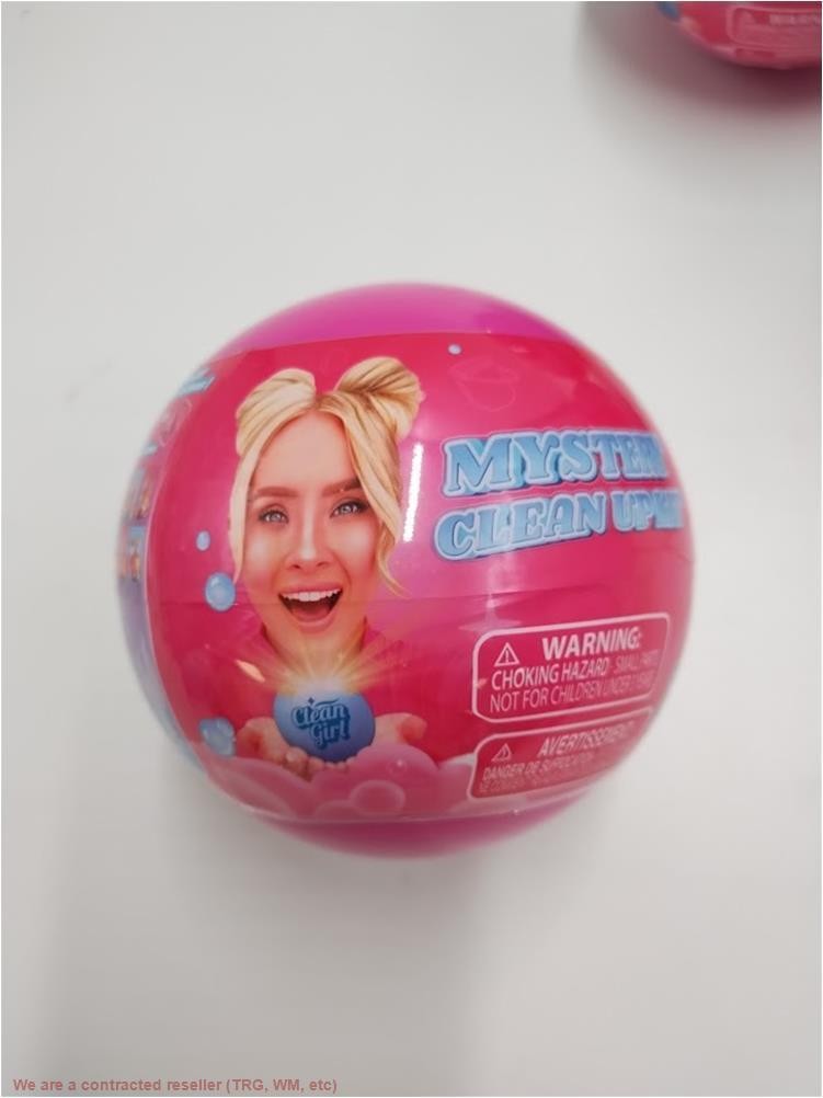 LOT OF 3 Clean Girl Mystery Clean-Up Kit LOT OF 3 STYLES WILL VARY