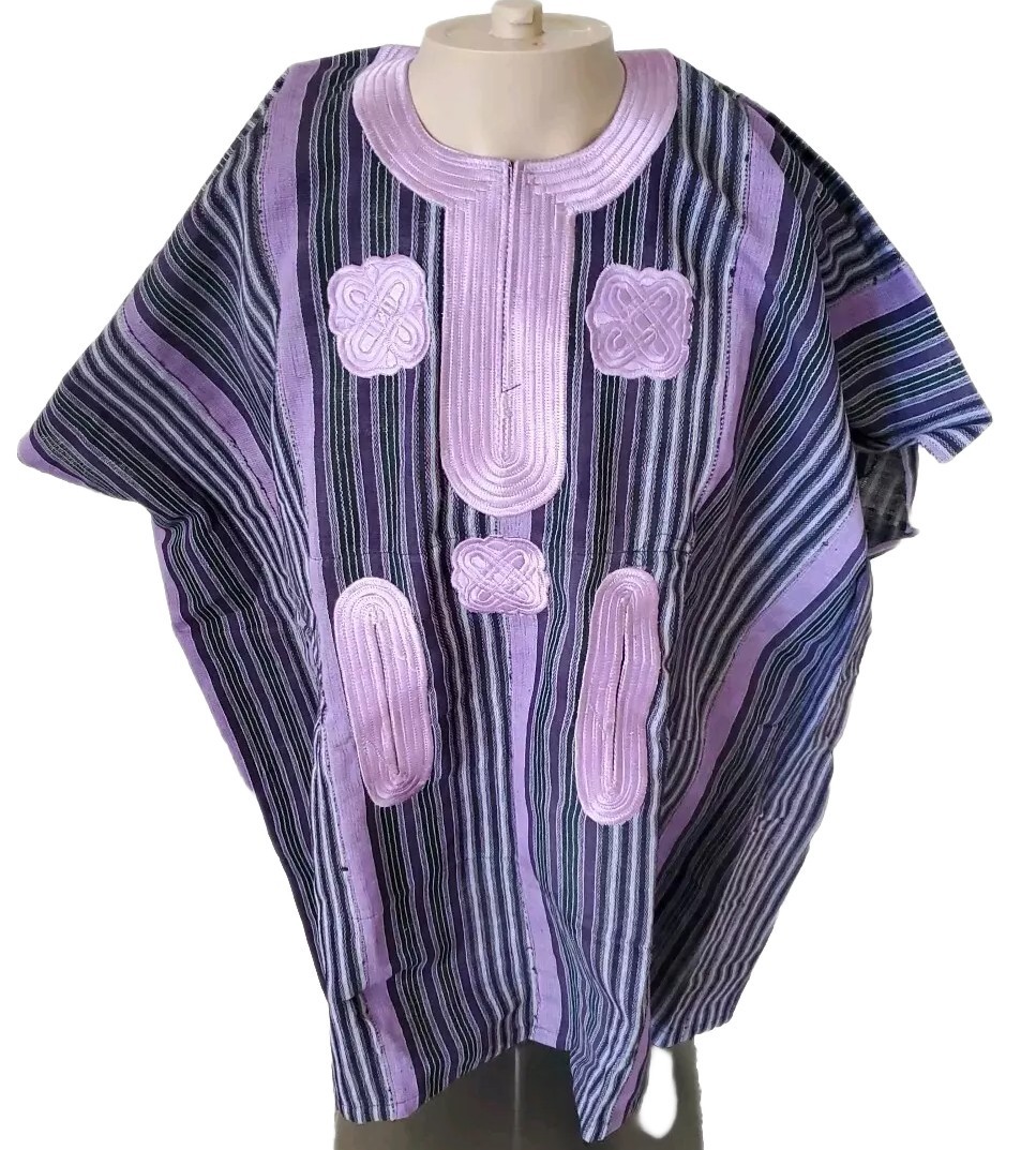 AGBADA AFRICAN ASO OKE DASHIKI 1 PIECE PURPLE COLOR FOR MEN AND YOUTHS.