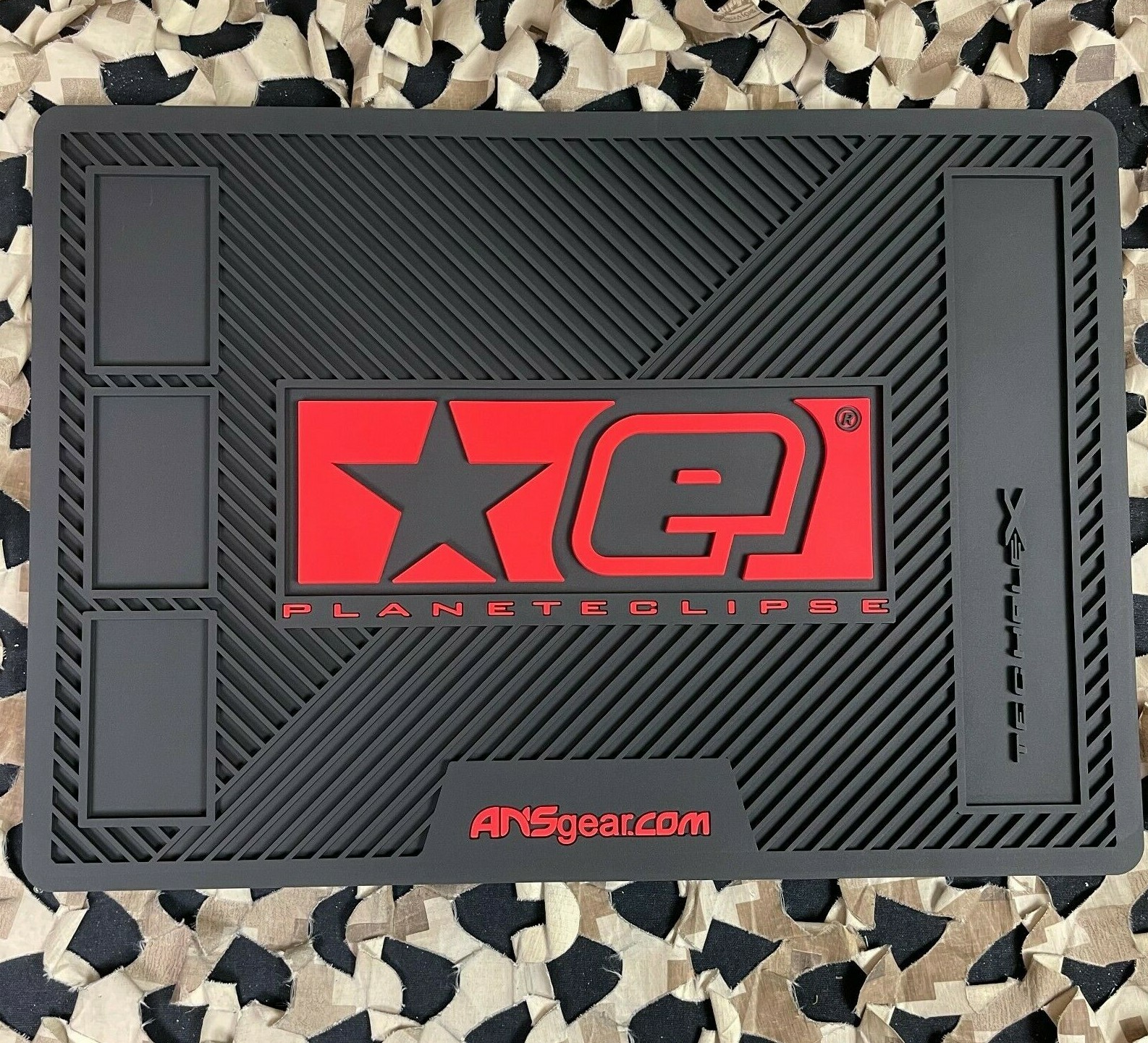 NEW Planet Eclipse Tech Flex Gun Mat - Black/Red