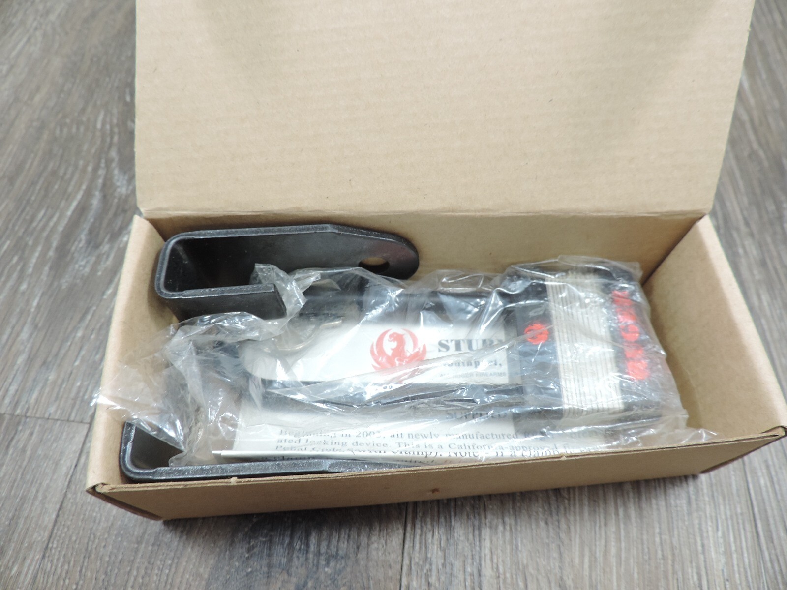 Ruger 5035 Gun Lock with Bracket & 2 Keys