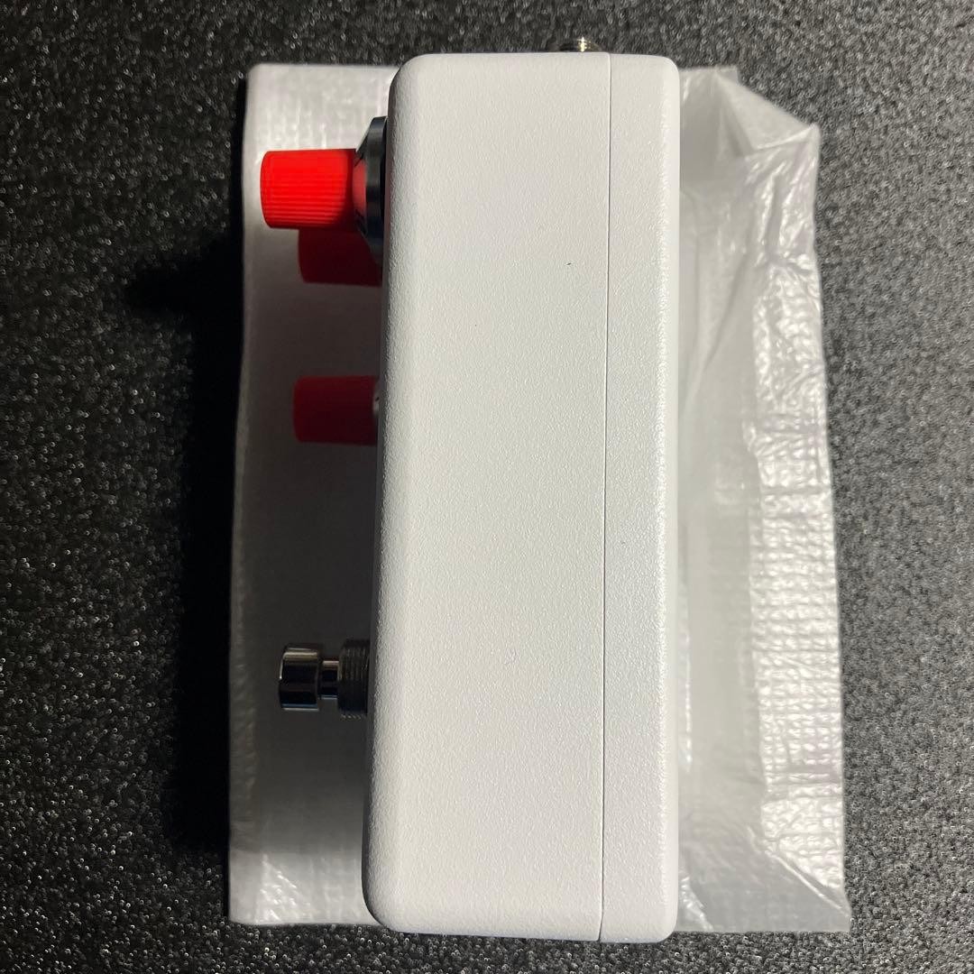 Fender x Hello Kitty Fuzz Guitar Effect Pedal White Limited Edition Compact FX