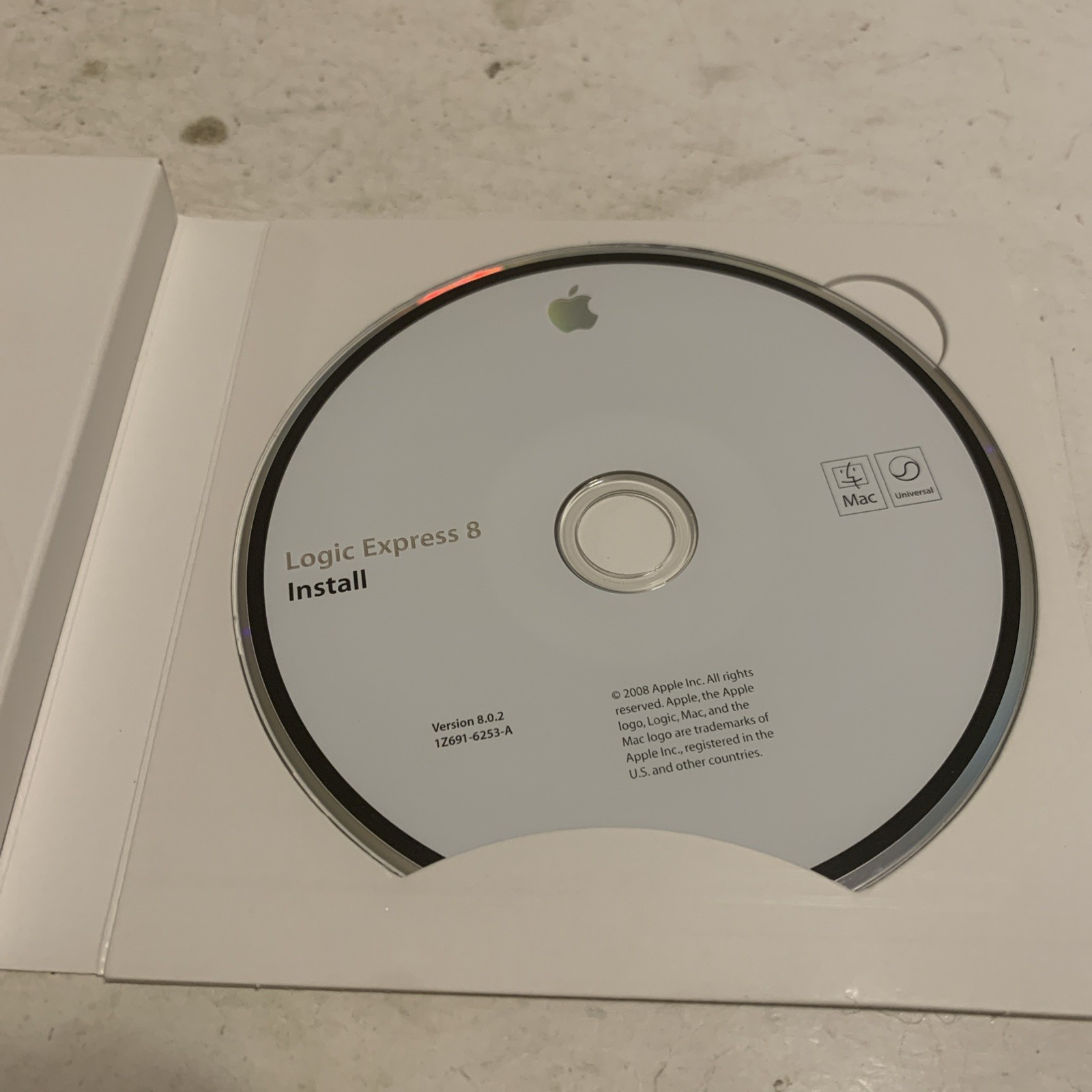 Apple Logic Express 8: Music Editing/Composing for Intel-based (Mac) retail key